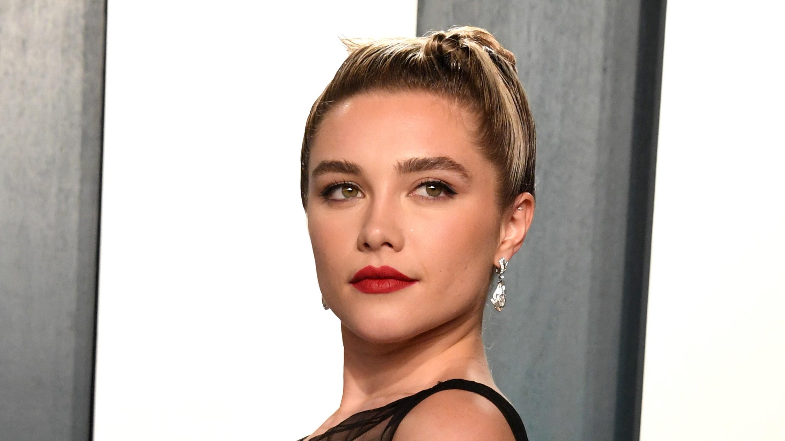Florence Pugh Rocked Amy March Bangs To An Oscars 2020 Pre Party
