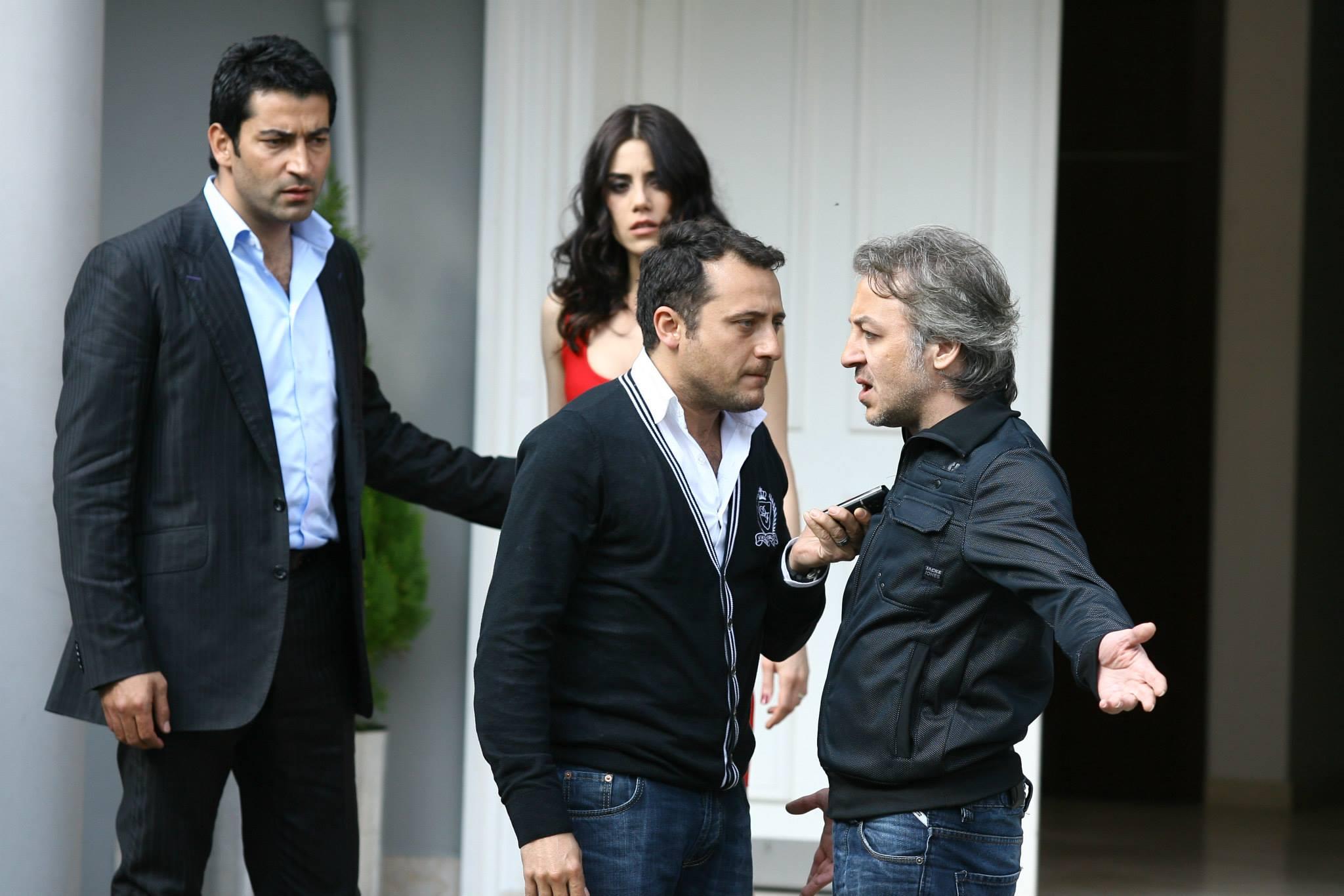 Yigit Ozsener, Kenan Imirzalioglu, Cansu Dere, Baris Falay