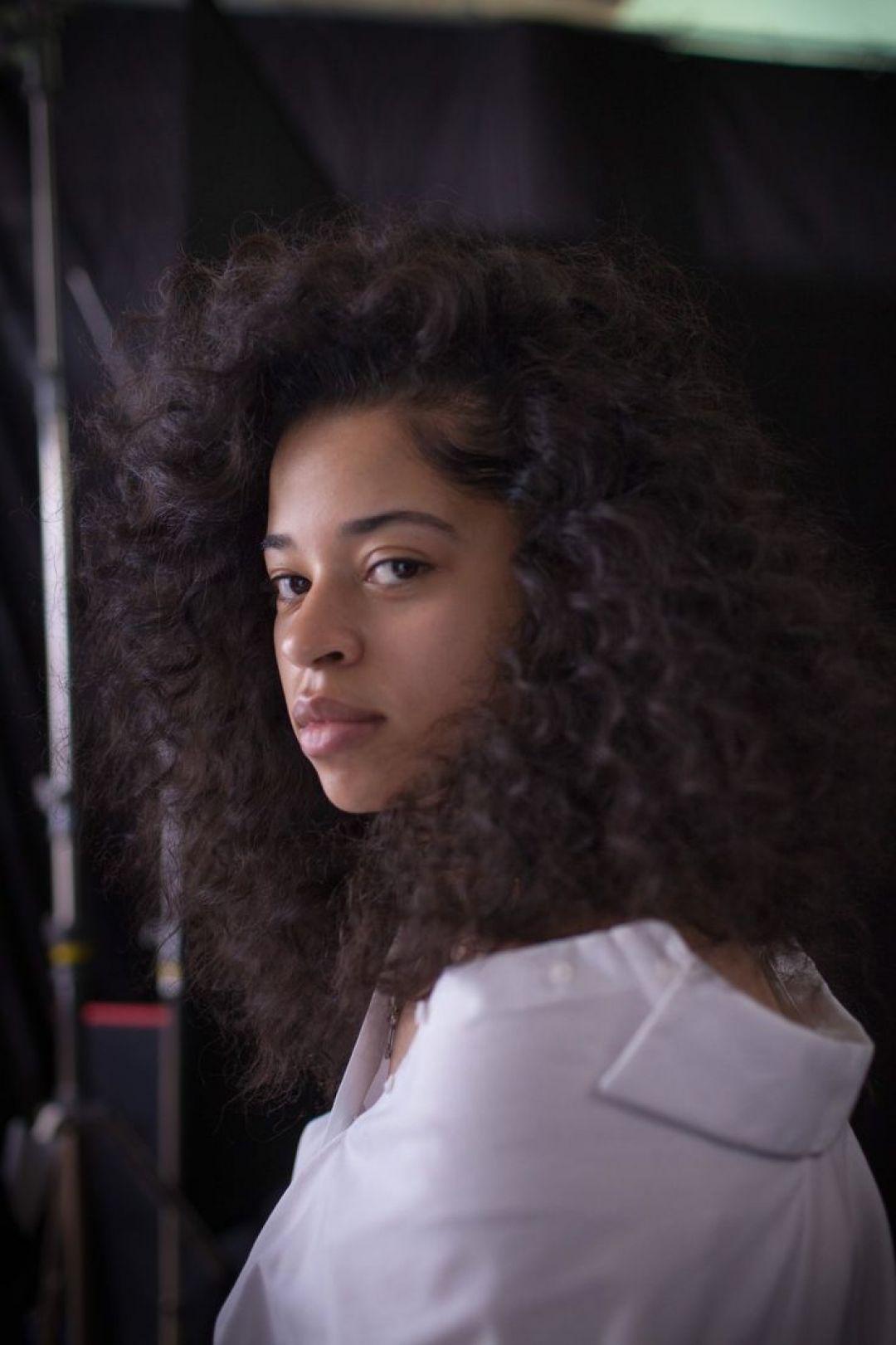 Ella Mai, iPhone, Desktop HD Background