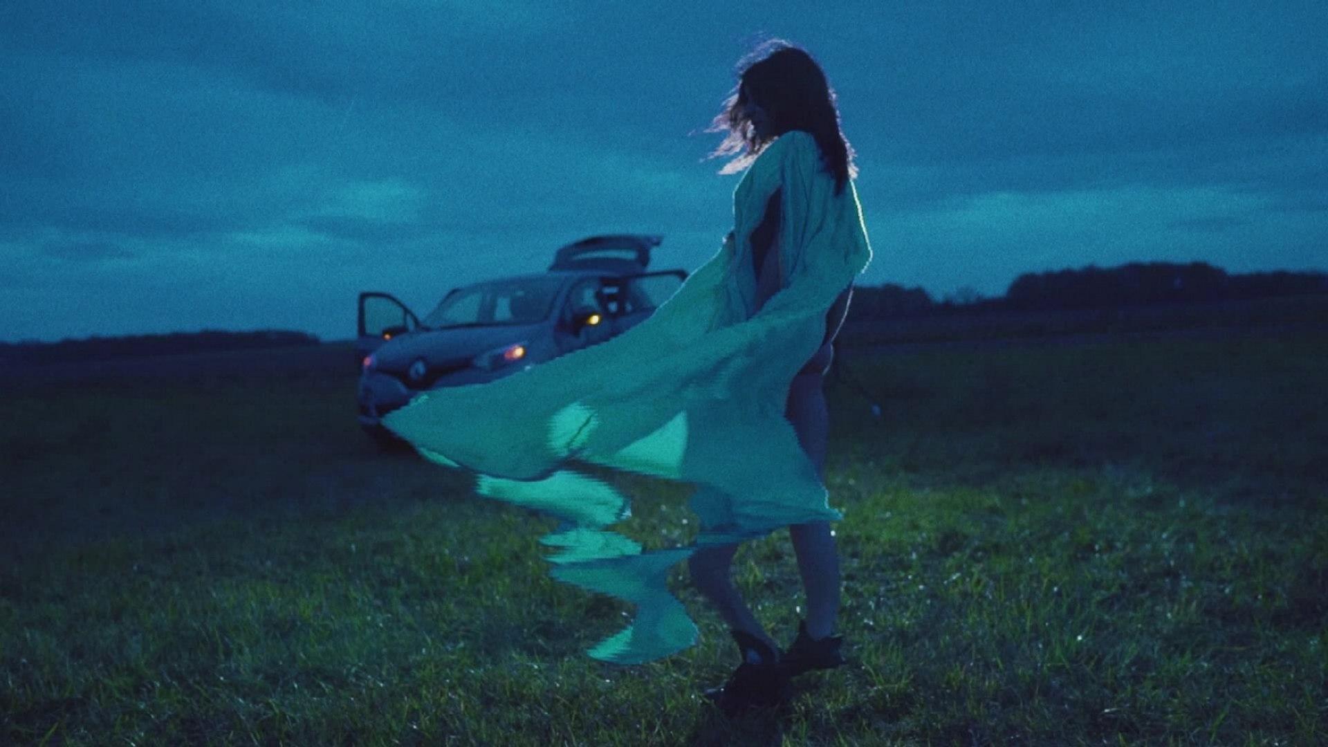 Nili Hadida Drink (Official Video)éo dailymotion