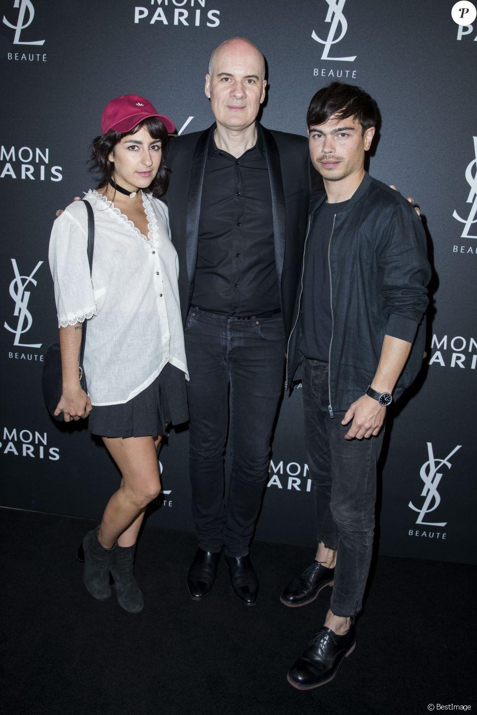 Groupe Ysl. Mount Mercy University