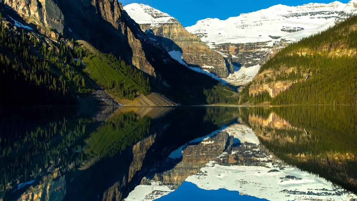 Canadian Rockies: Lake Louise and Moraine Lake