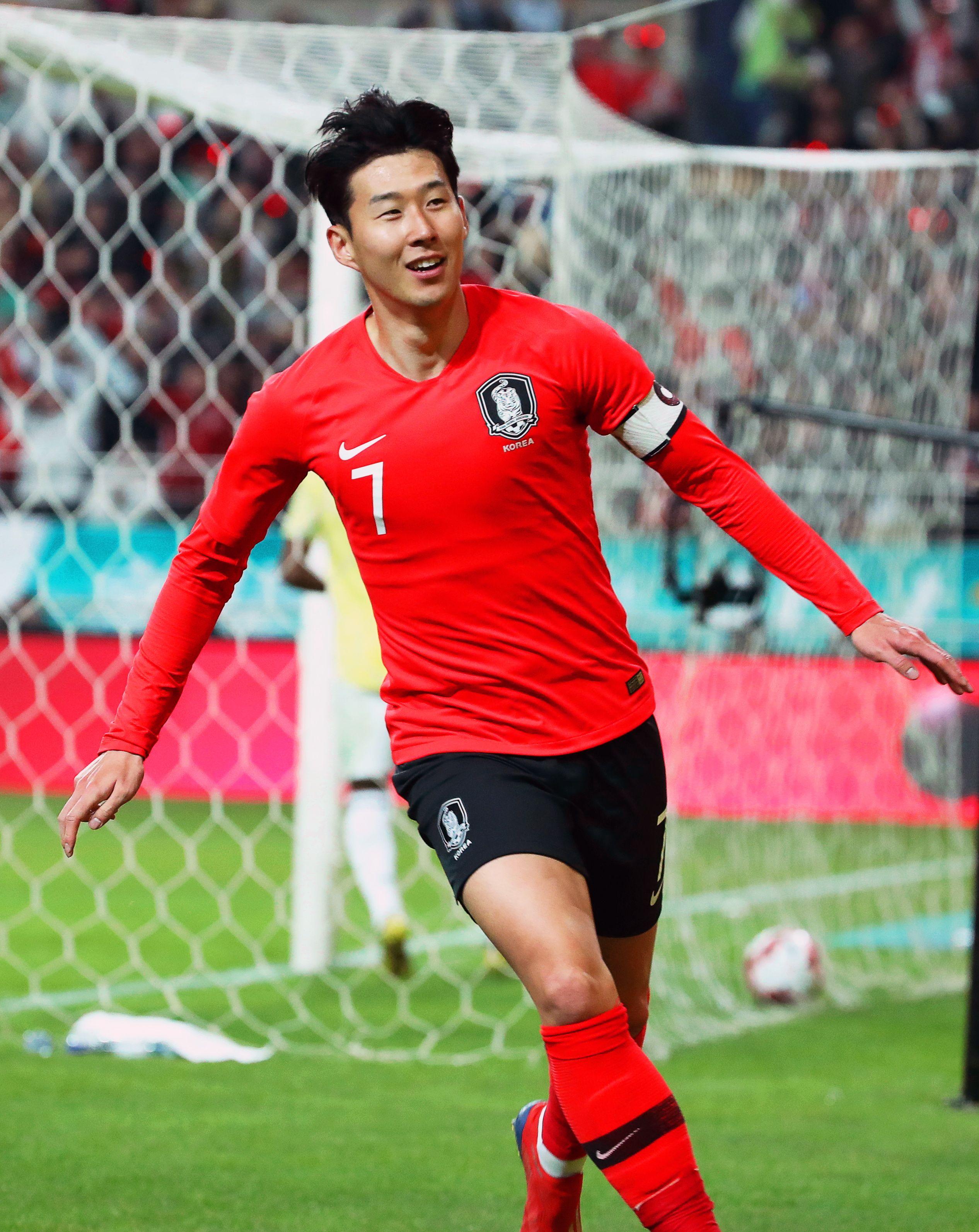 Heung Min Son Phone Wallpapers - Wallpaper Cave