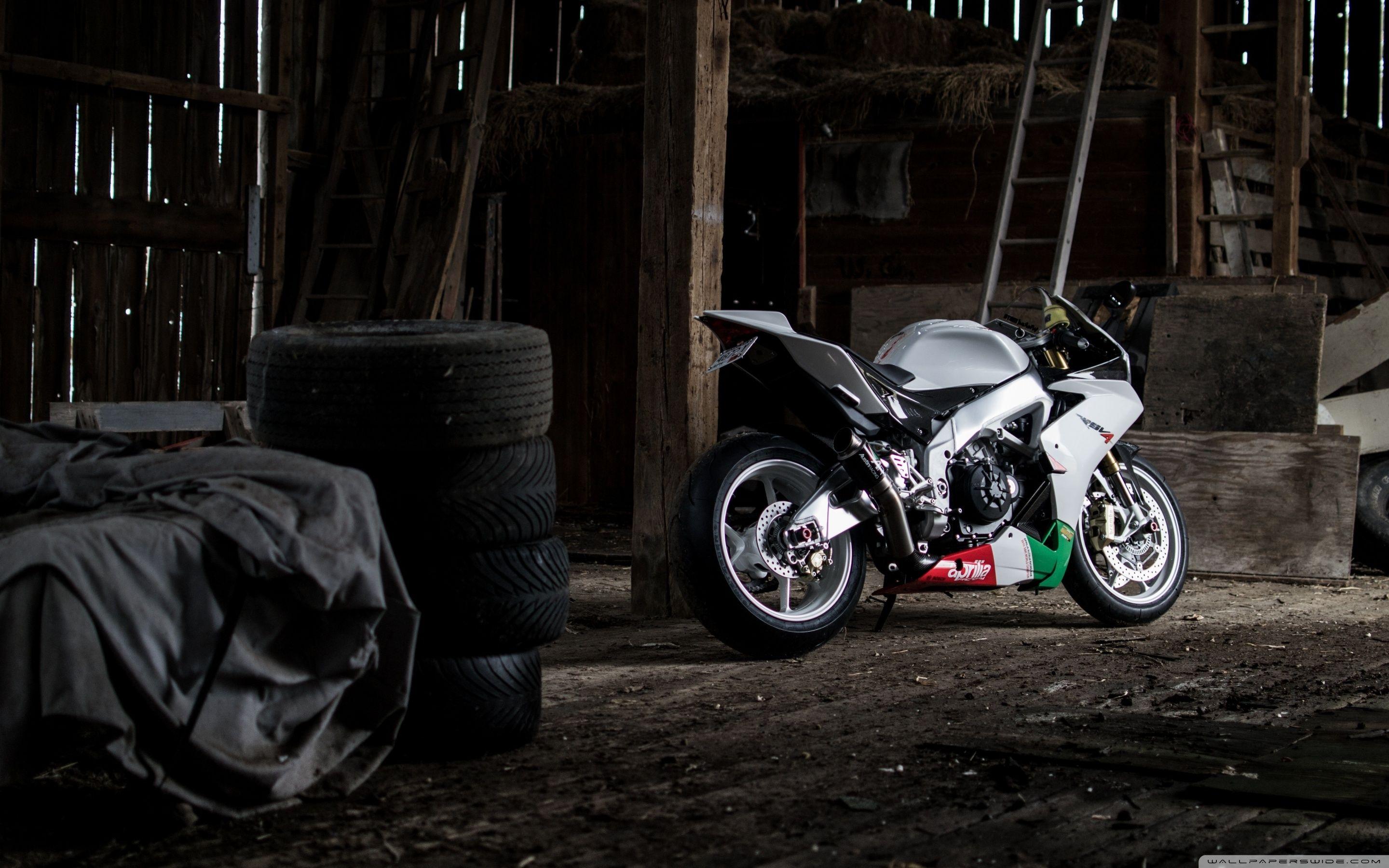 Free download Aprilia RSV4 Wallpaper 19 2880 X 1800 stmednet