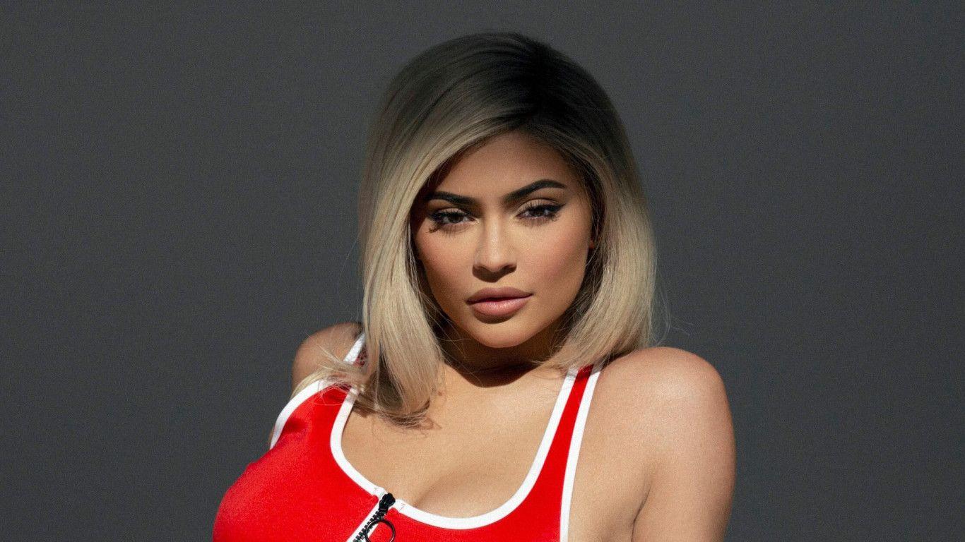 Kylie Jenner 2019 New 1366x768 Resolution HD 4k