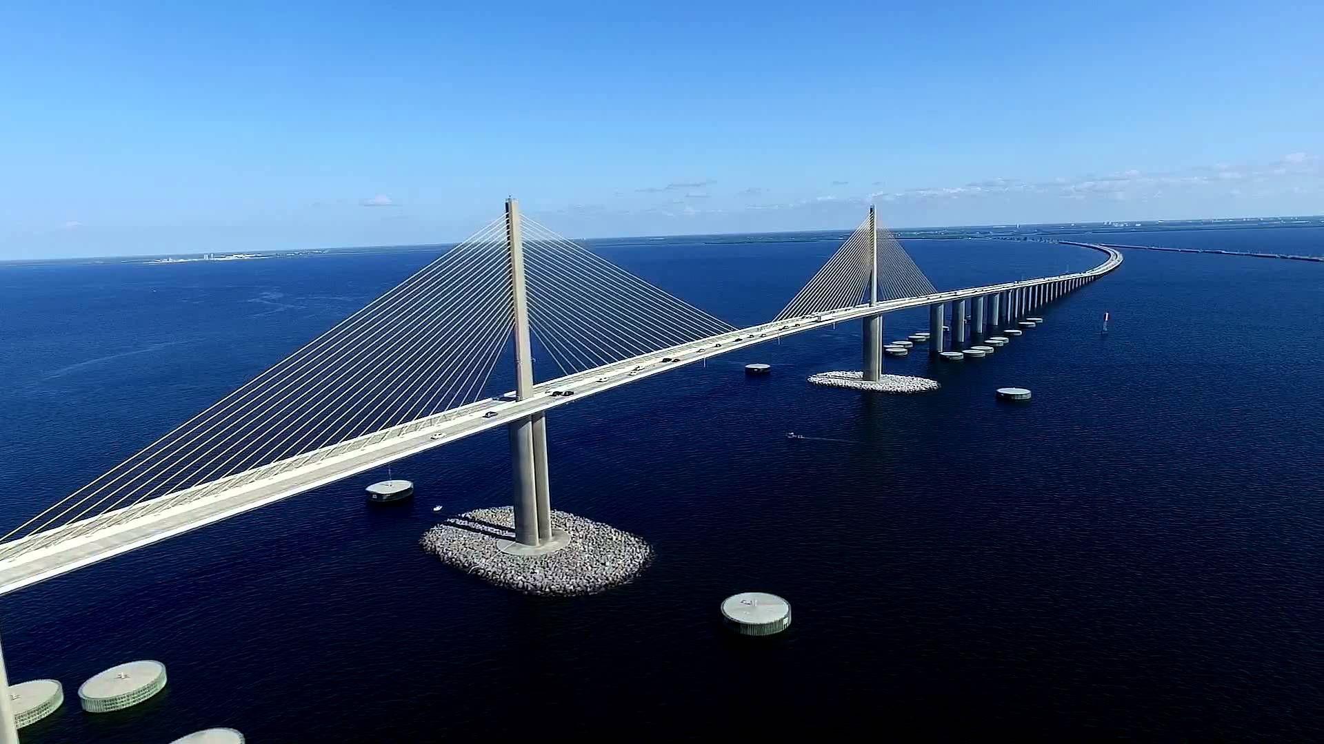 Sunshine Skyway Bridge one of the stunning architectures of USA