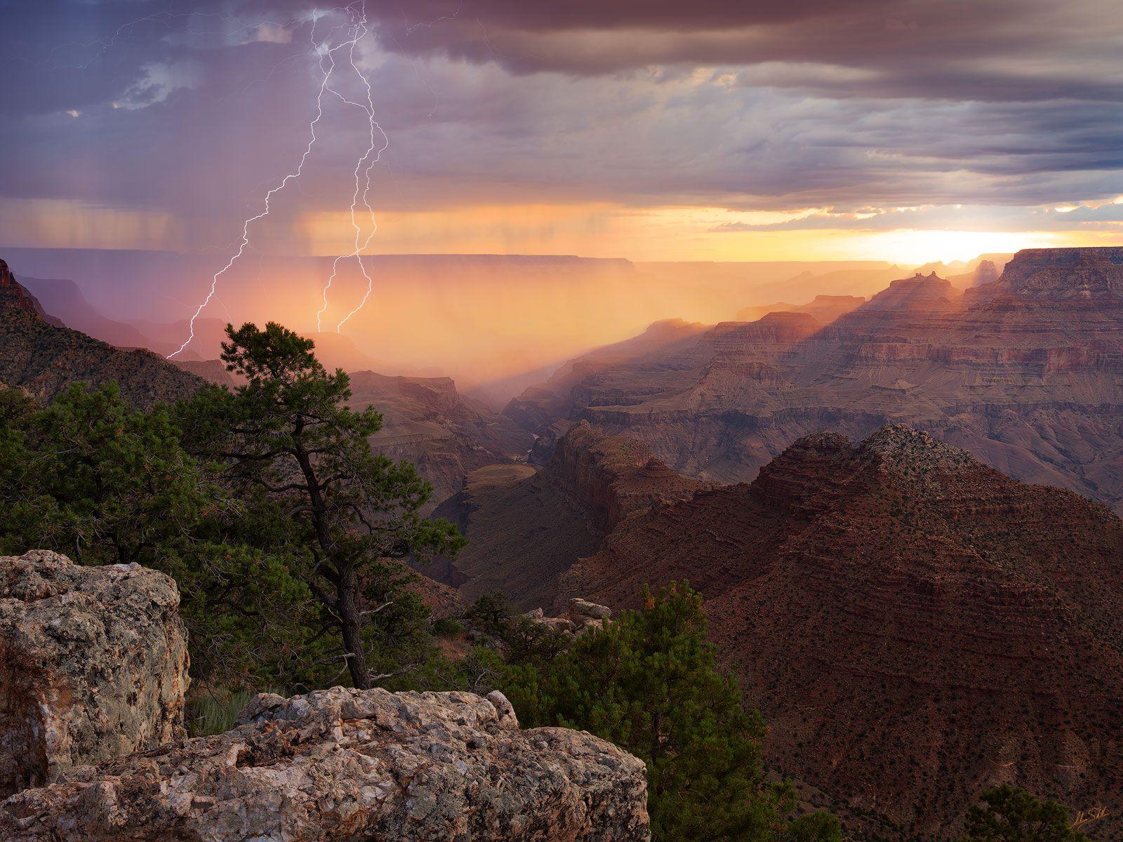 Desert Thunder Grand Canyon Photography Workshop. Adam Schallau