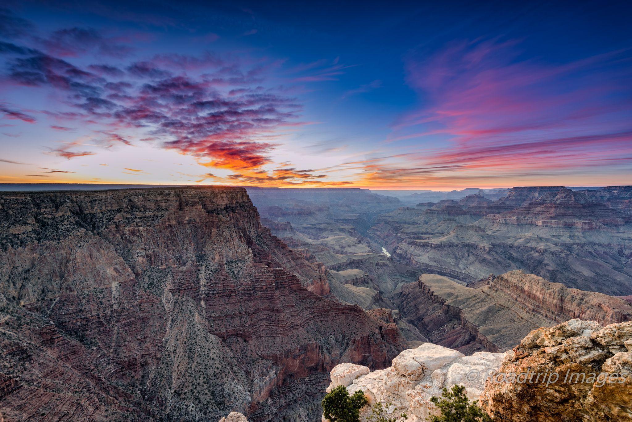 Lipan Point Sunset in Grand Canyon NP. So many views along