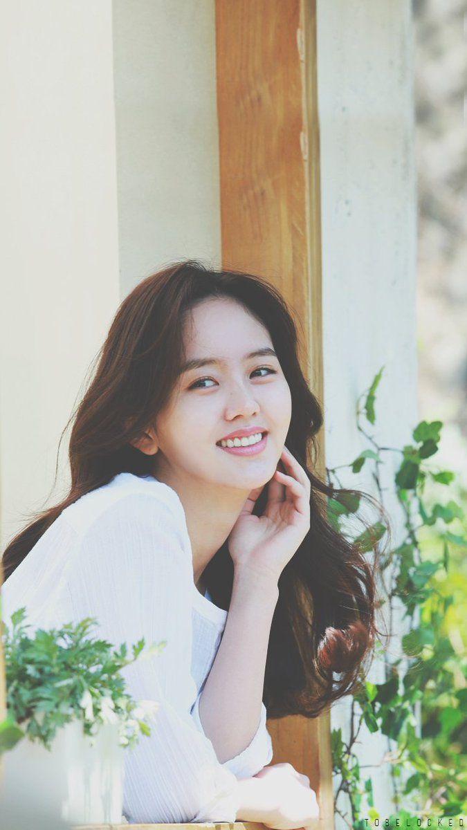 ⊏ Tobelocked ⊐ [K ACTRESS] Kim So Hyun Lockscreens Wallpaper # Kimsohyun #LoveAlarm #TaleofNokDu #requests