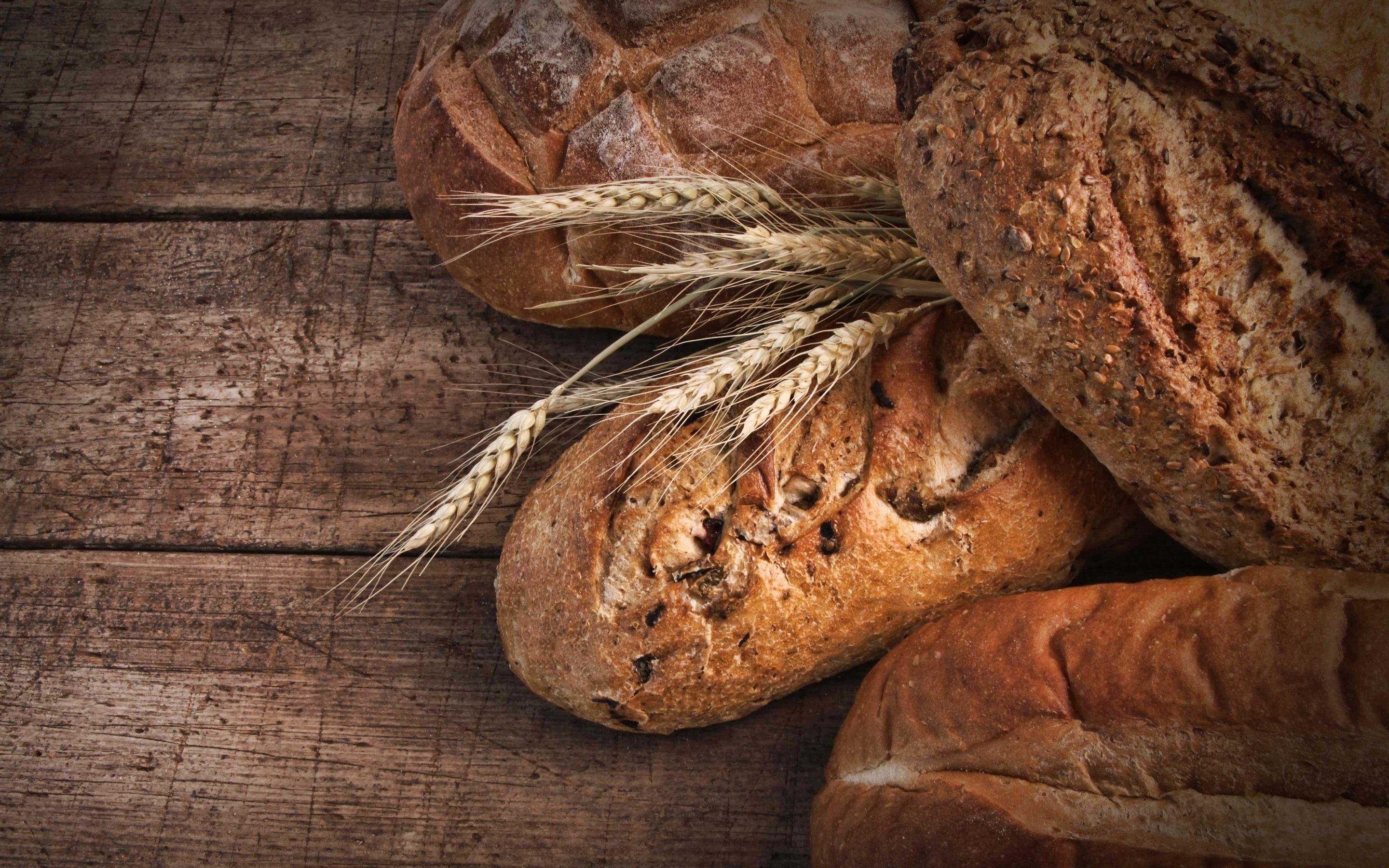 Wallpaper Bread, wheat, food, wood board 2880x1800 HD Picture, Image