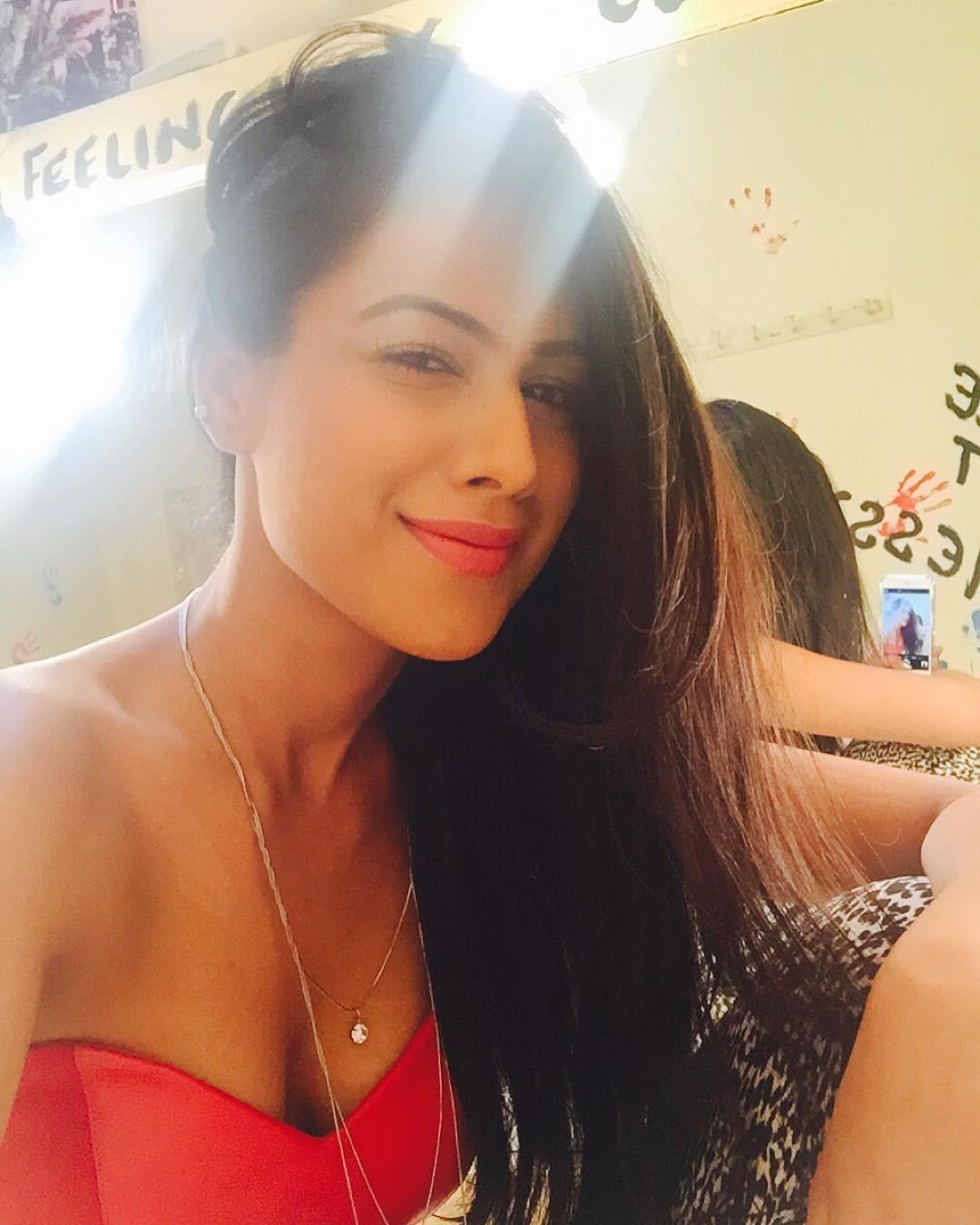 Nia Sharma Hot Wallpaper for Android