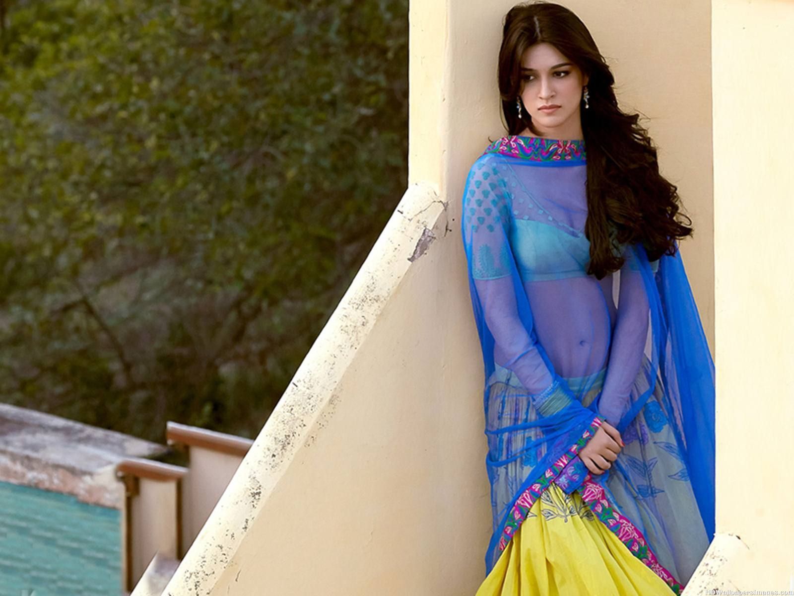 Kriti Sanon Desktop Wallpapers - Wallpaper Cave