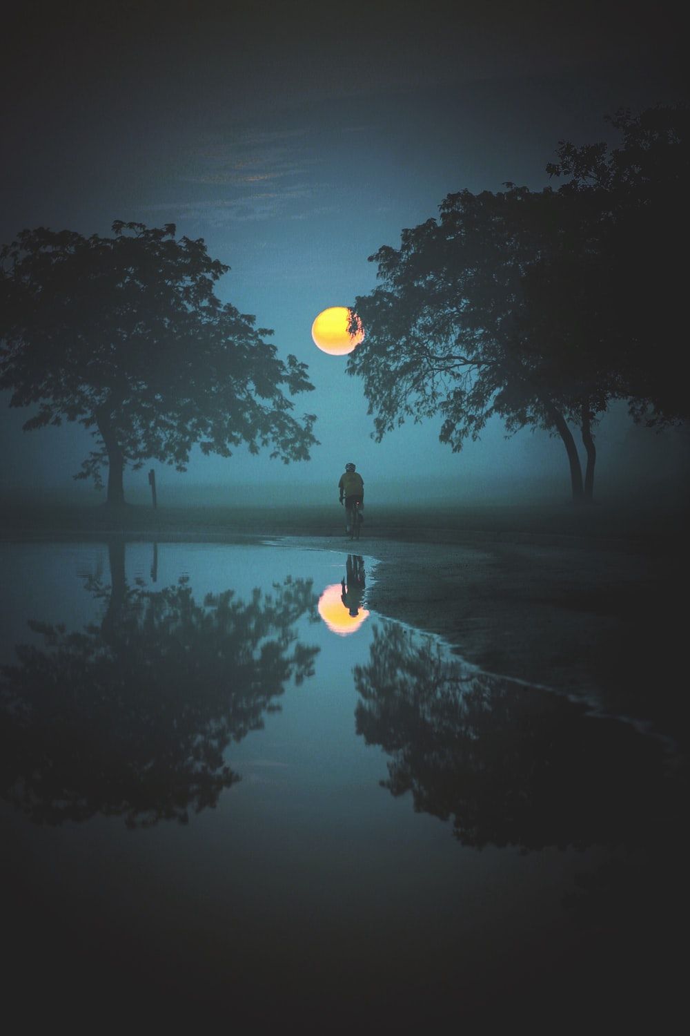Moon Reflection Picture. Download Free Image