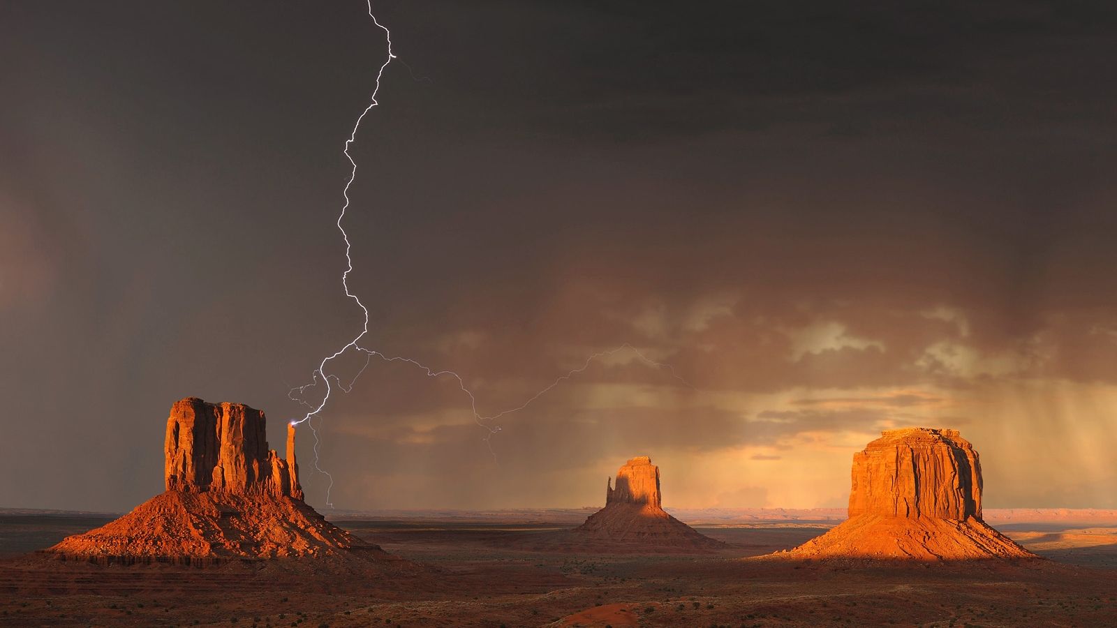 Free download Thunderstorm Over Monument Valley Navajo Tribal Park