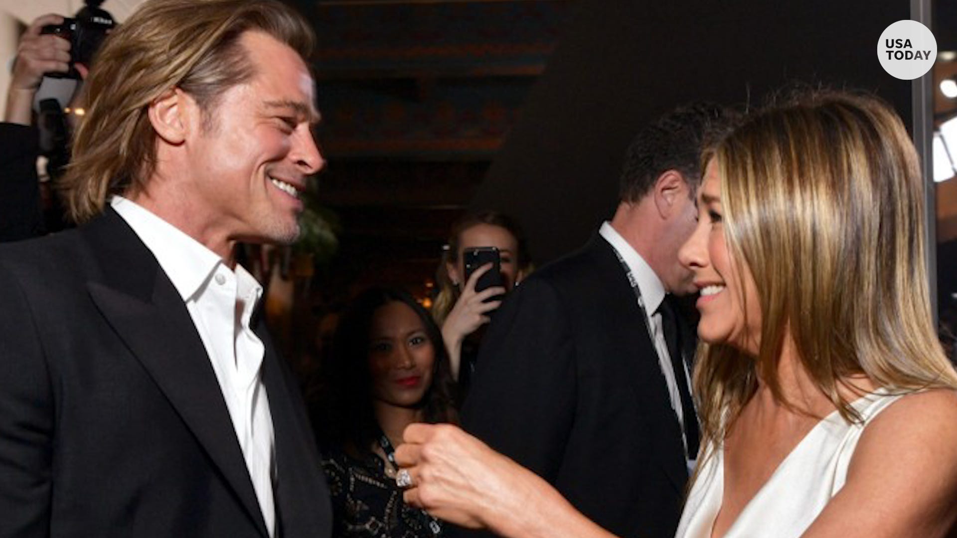 SAG Awards: Brad Pitt, Jennifer Aniston get real backstage after wins