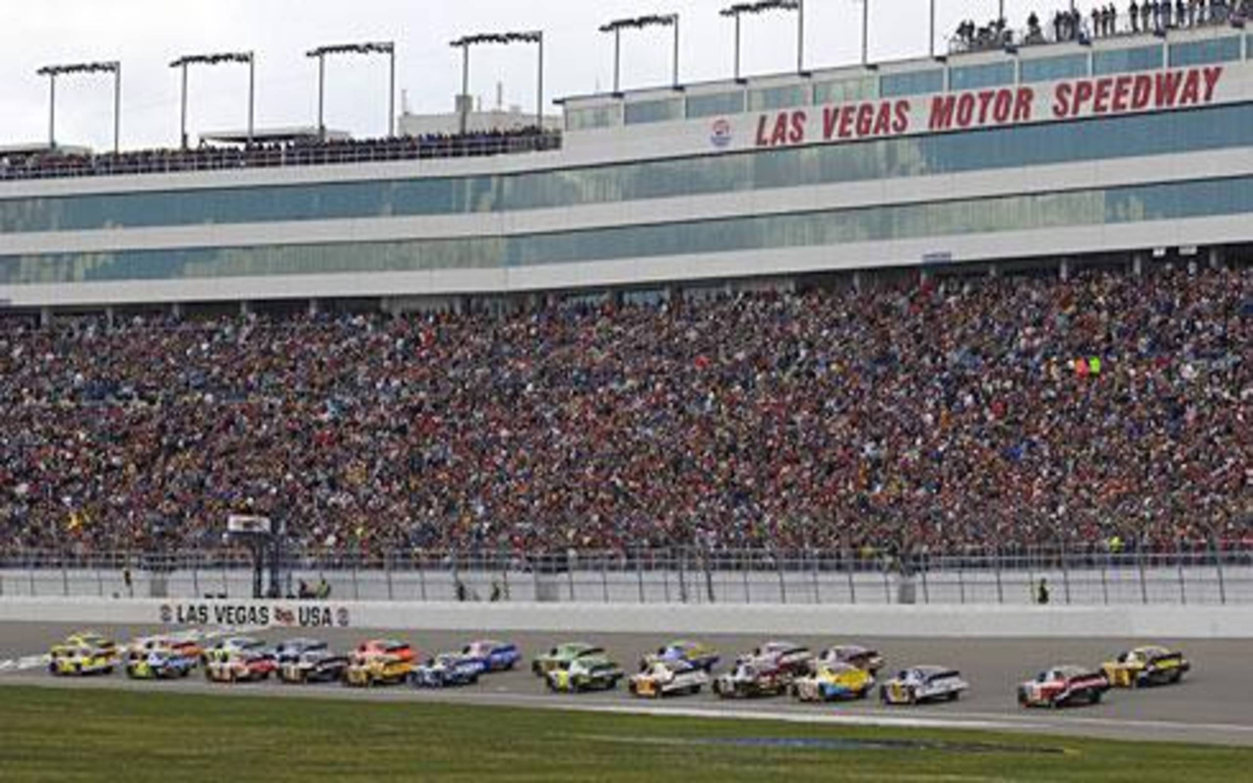 Motorsports briefs: Las Vegas Motor Speedway to be revamped