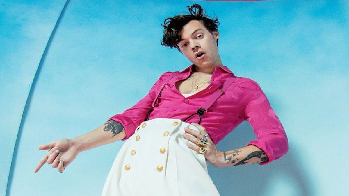 Harry Styles Fine Line Photoshoot Hd Harry In Italy Filming A New Harry Styles Fine Line Photoshoot Hd Harry In Italy Filming A New