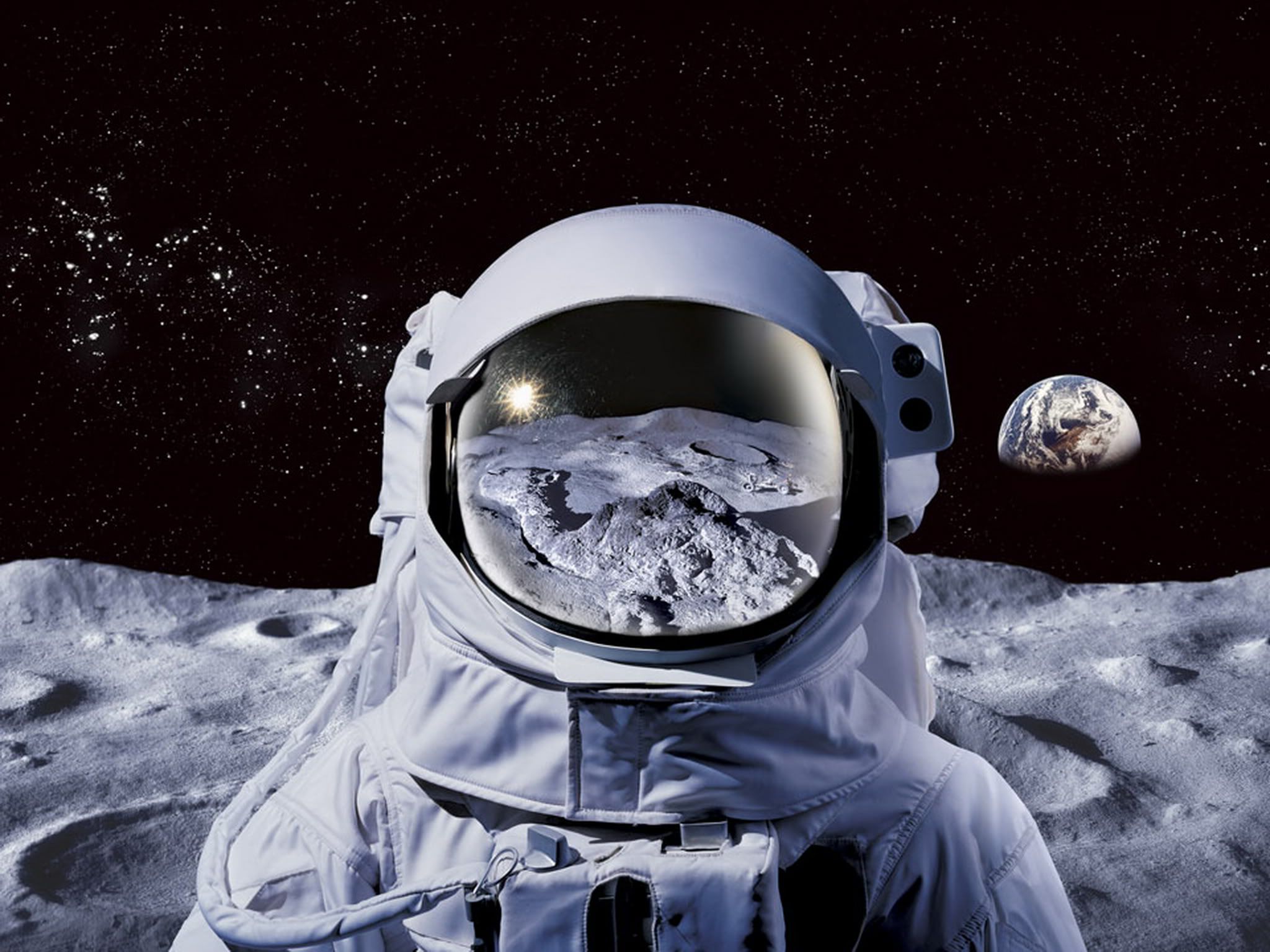 Astronaut Helmet Wallpaper 4