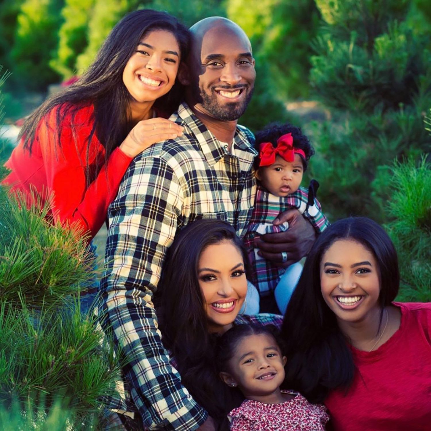 Kobe Bryant Family Photo