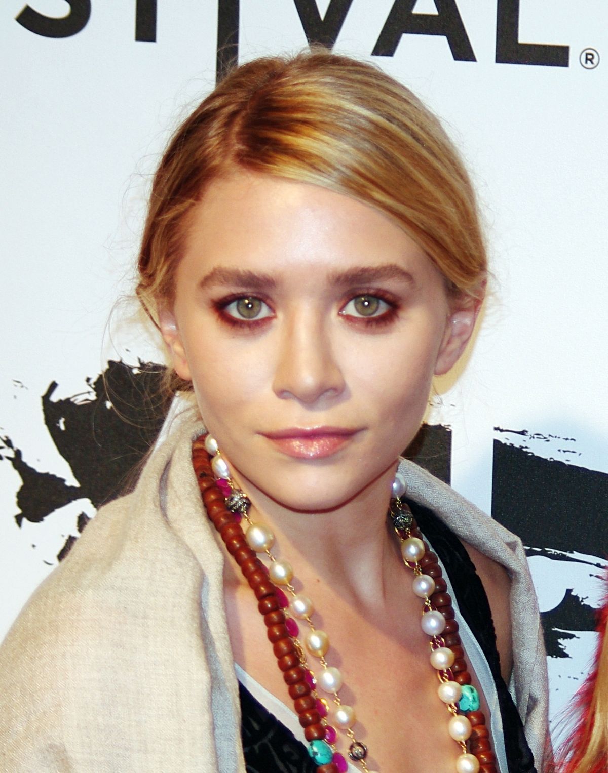 Ashley Olsen Wallpapers - Wallpaper Cave