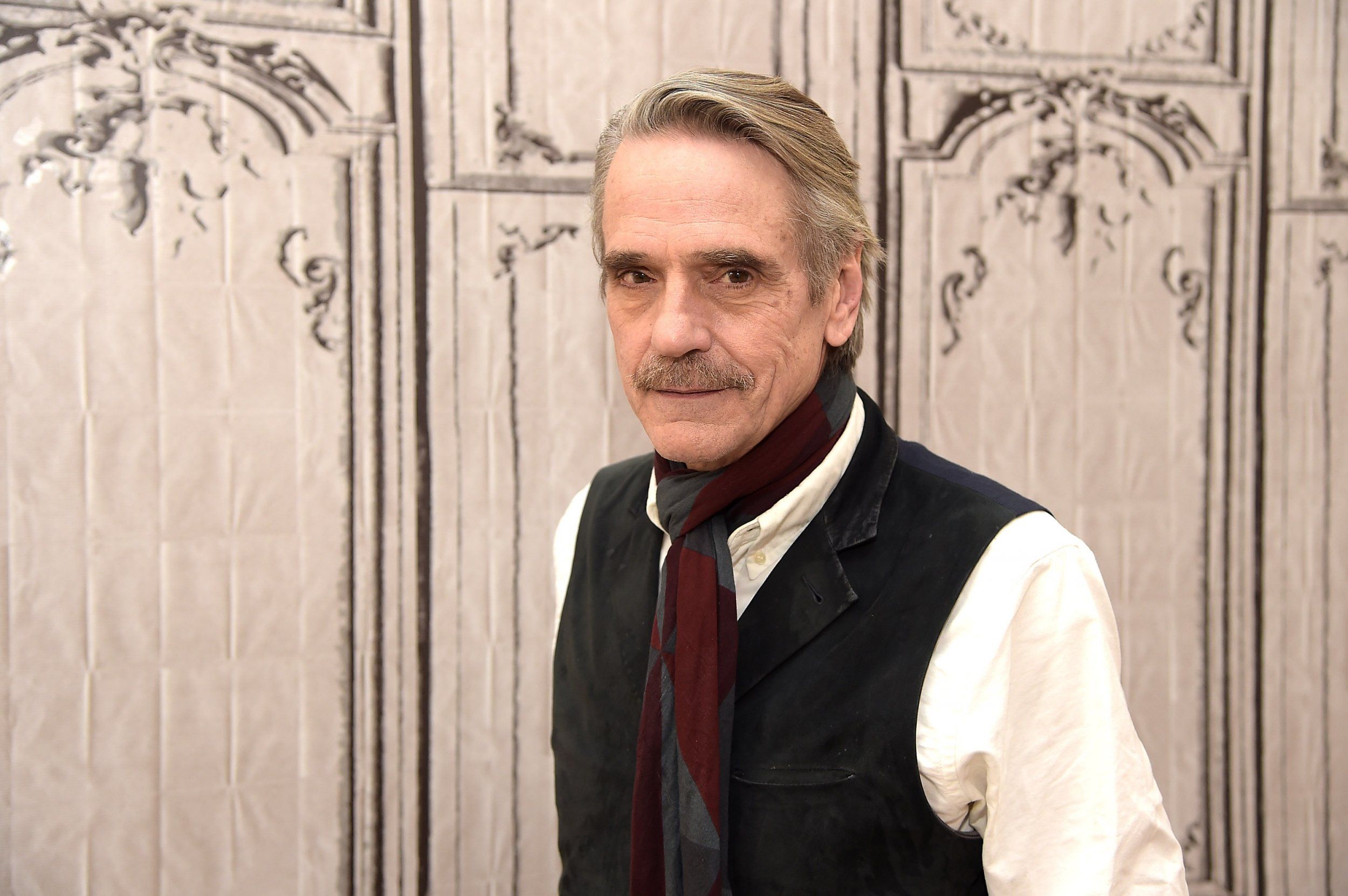 Jeremy Irons: 'I Would Turn Down a Knighthood'