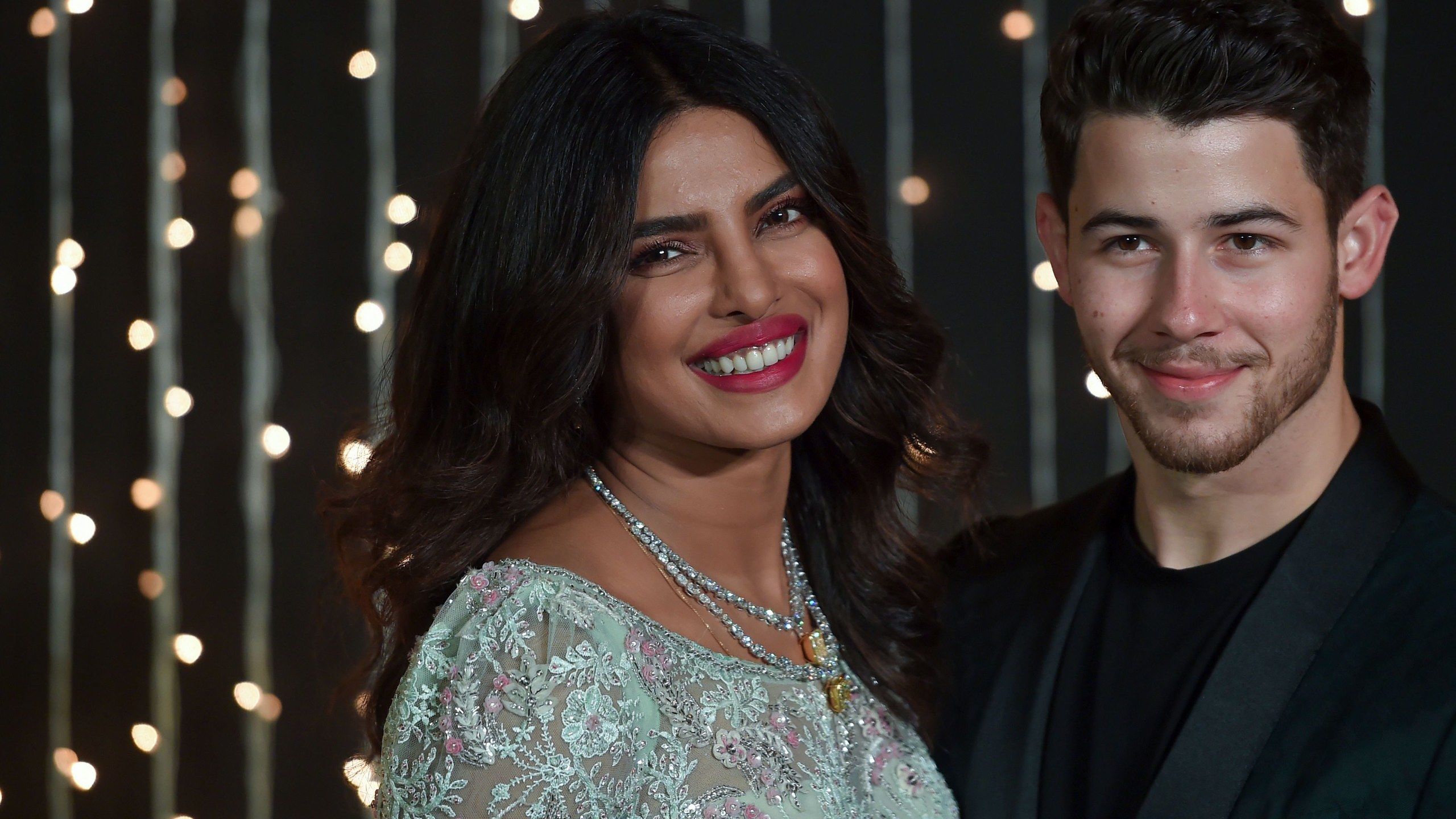 Priyanka Chopra And Nick Jonas Are Live Instagramming Their