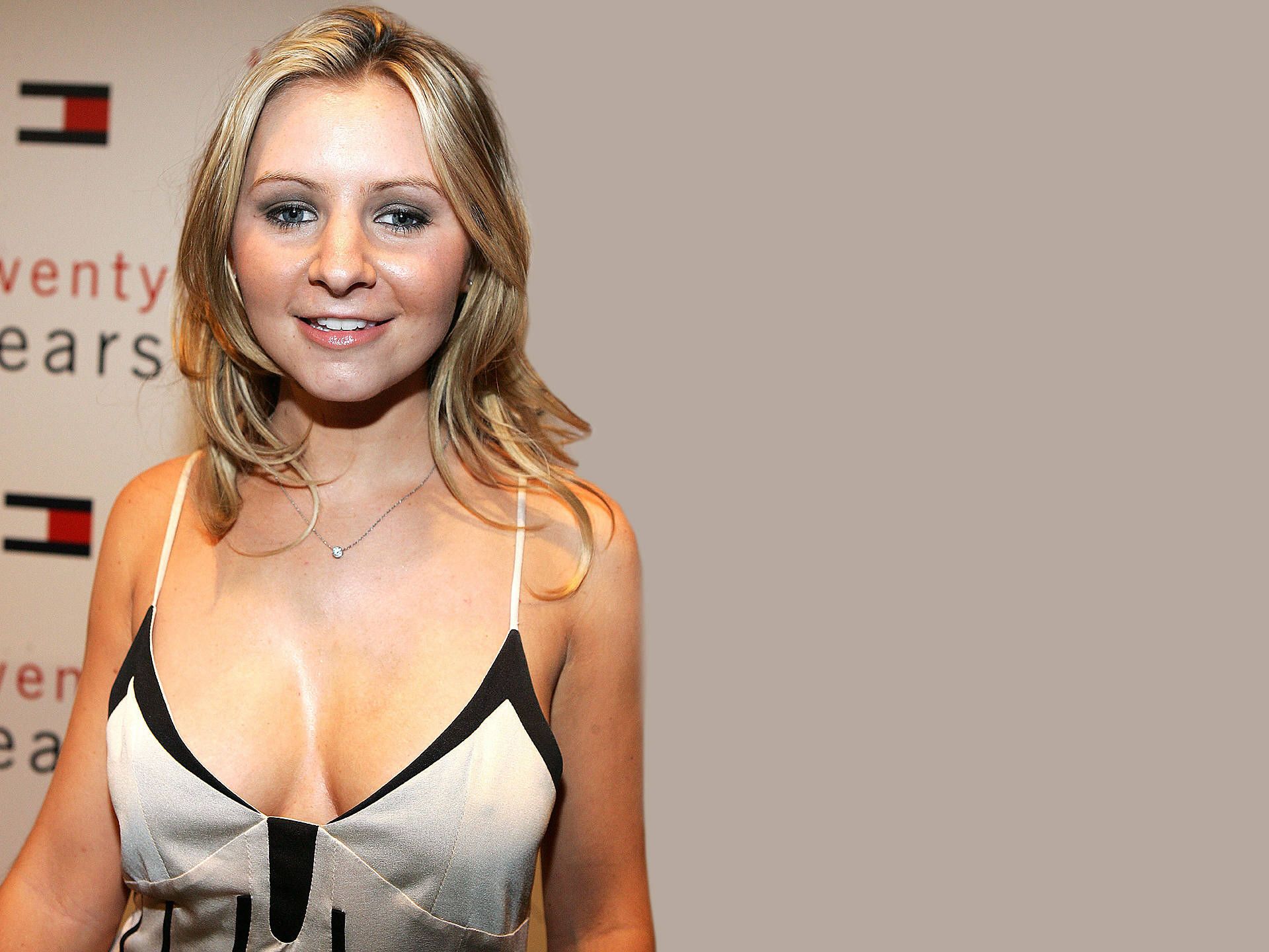 Pictures of Beverley Mitchell.