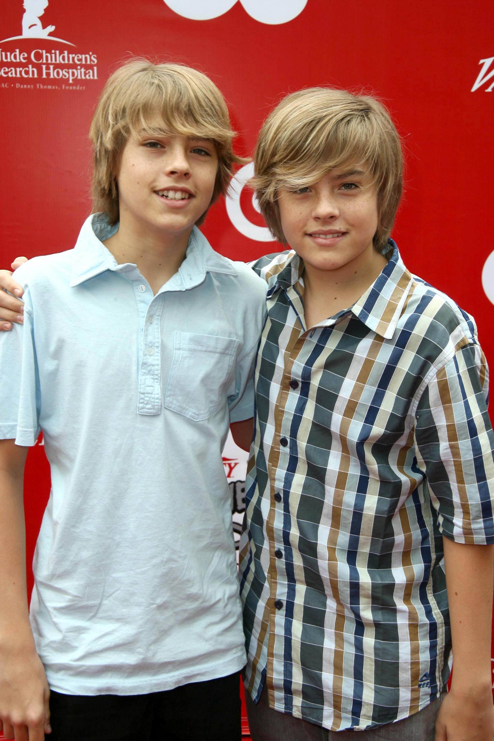 Picture of Dylan and Cole Sprouse, Picture Of