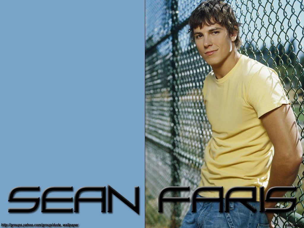 sean faris Faris Wallpaper