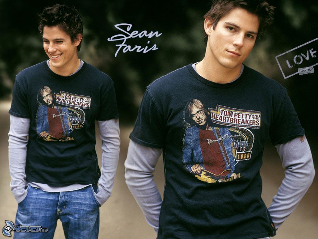 Sean Faris