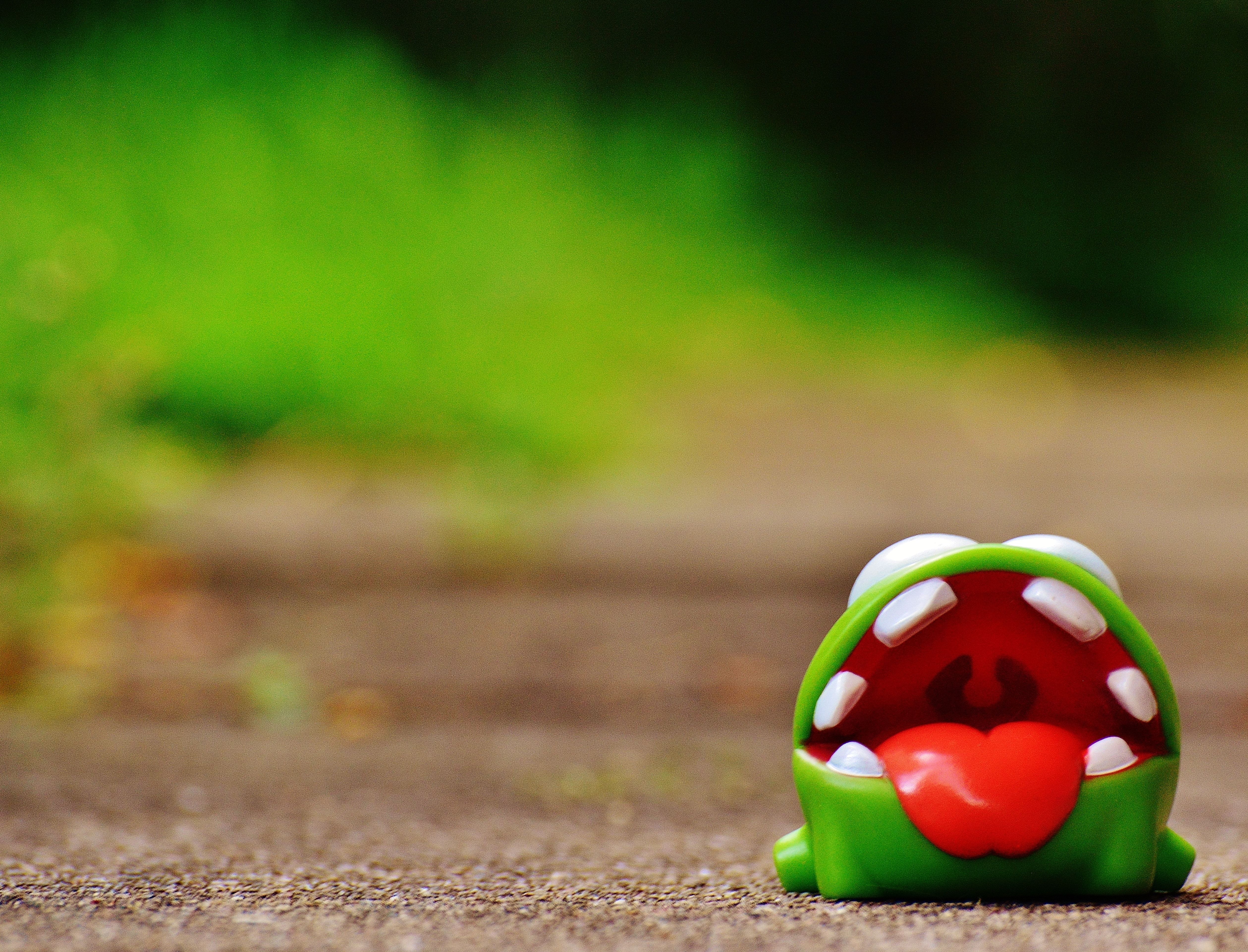 cut the rope frog toy free image