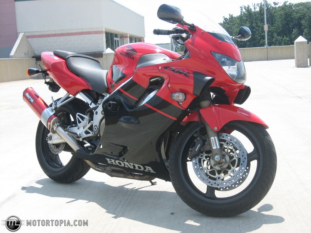 honda cbr 600 f4