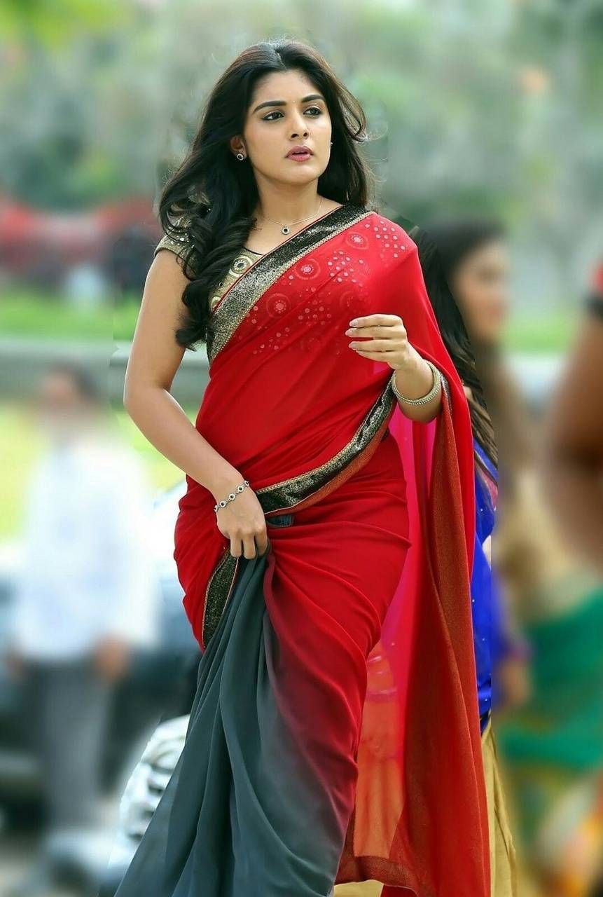 Nivetha Thomas wallpaper