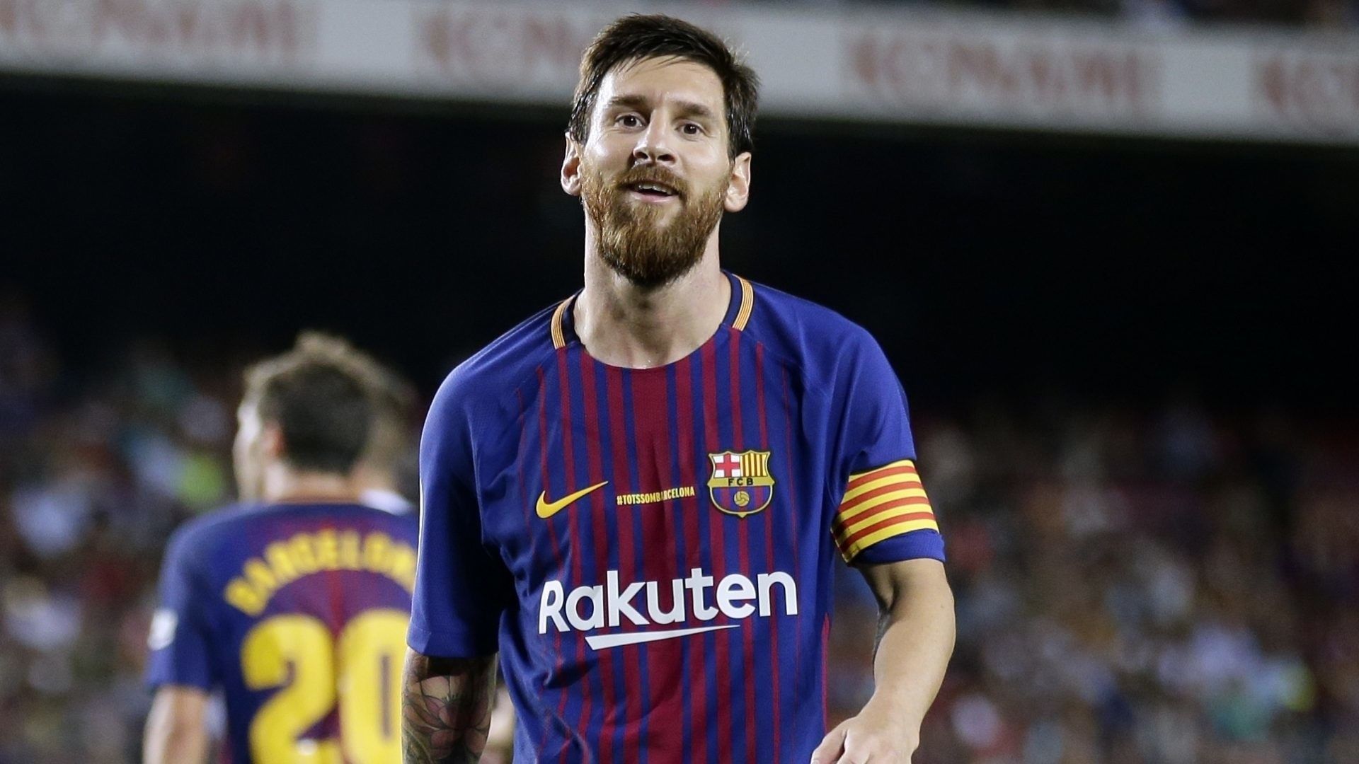 Football Player Messi HD Wallpaper Pemain Sepak Bola