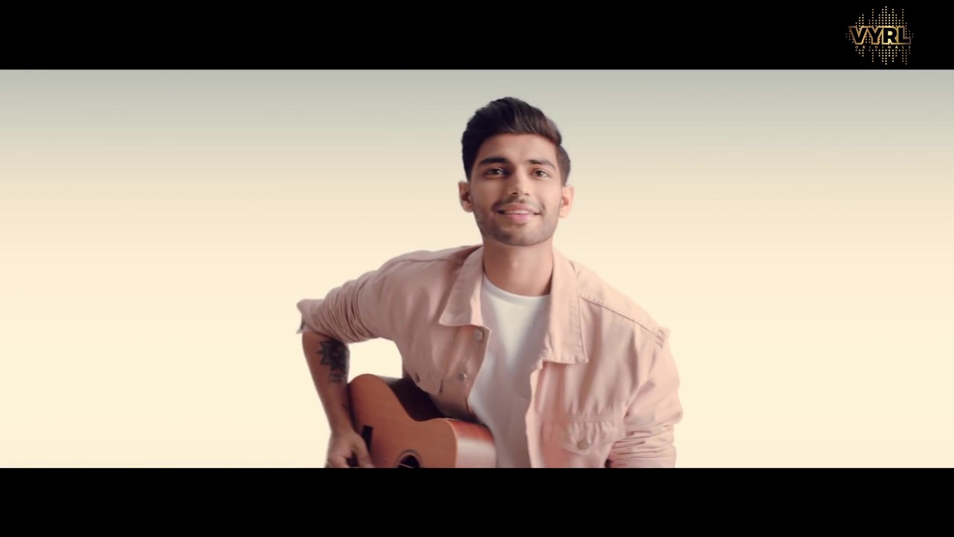 Zaeden White T Shirt And Blue Jeans Look, Tere Bina Style