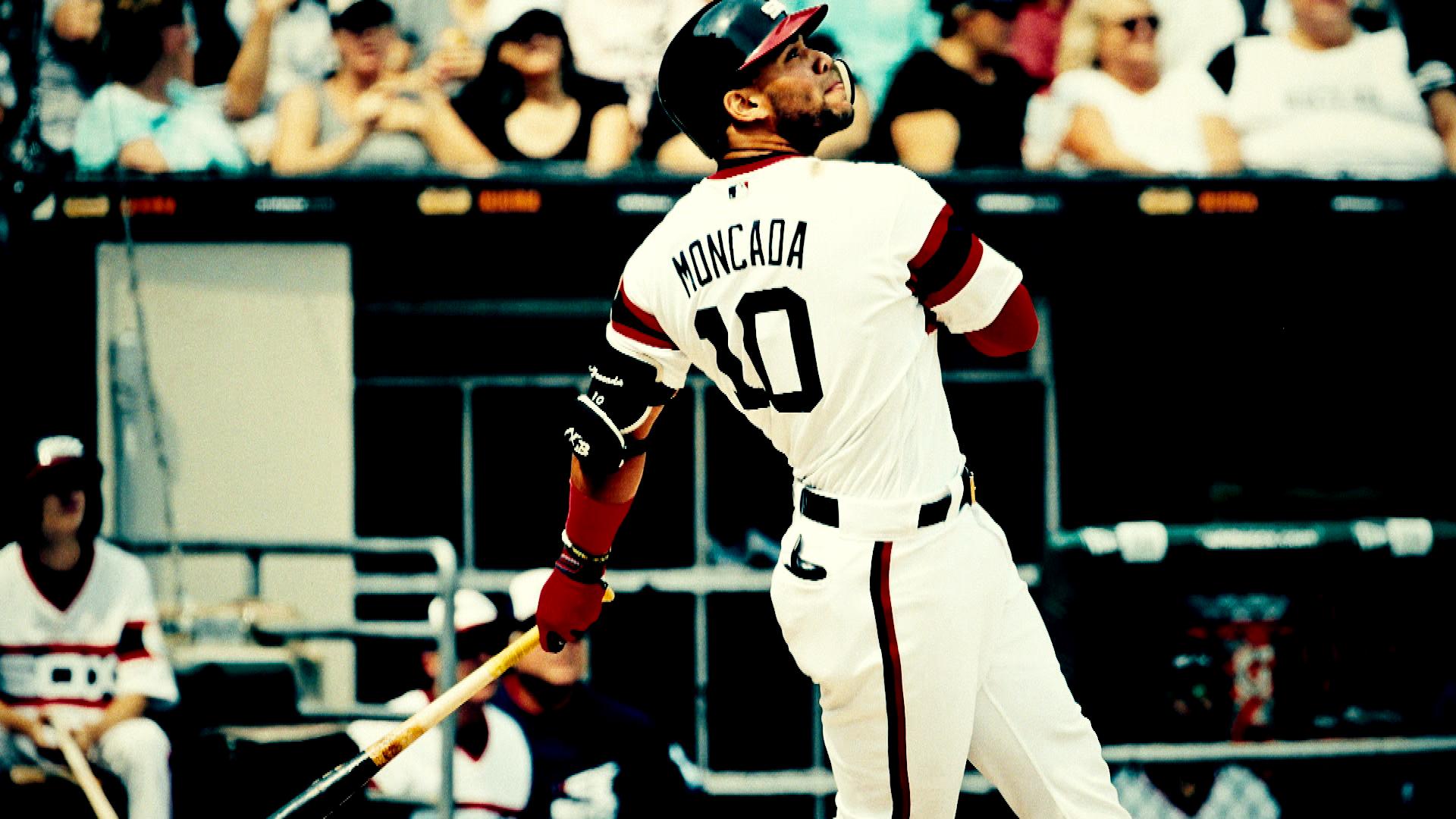 Download Yoan Moncada Running And Pointing Up Wallpaper