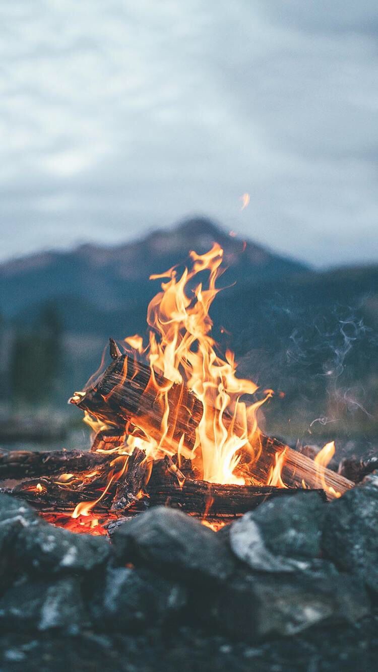 Clean photo of the bonfire. Fotografi alam, Api unggun, Pemandangan