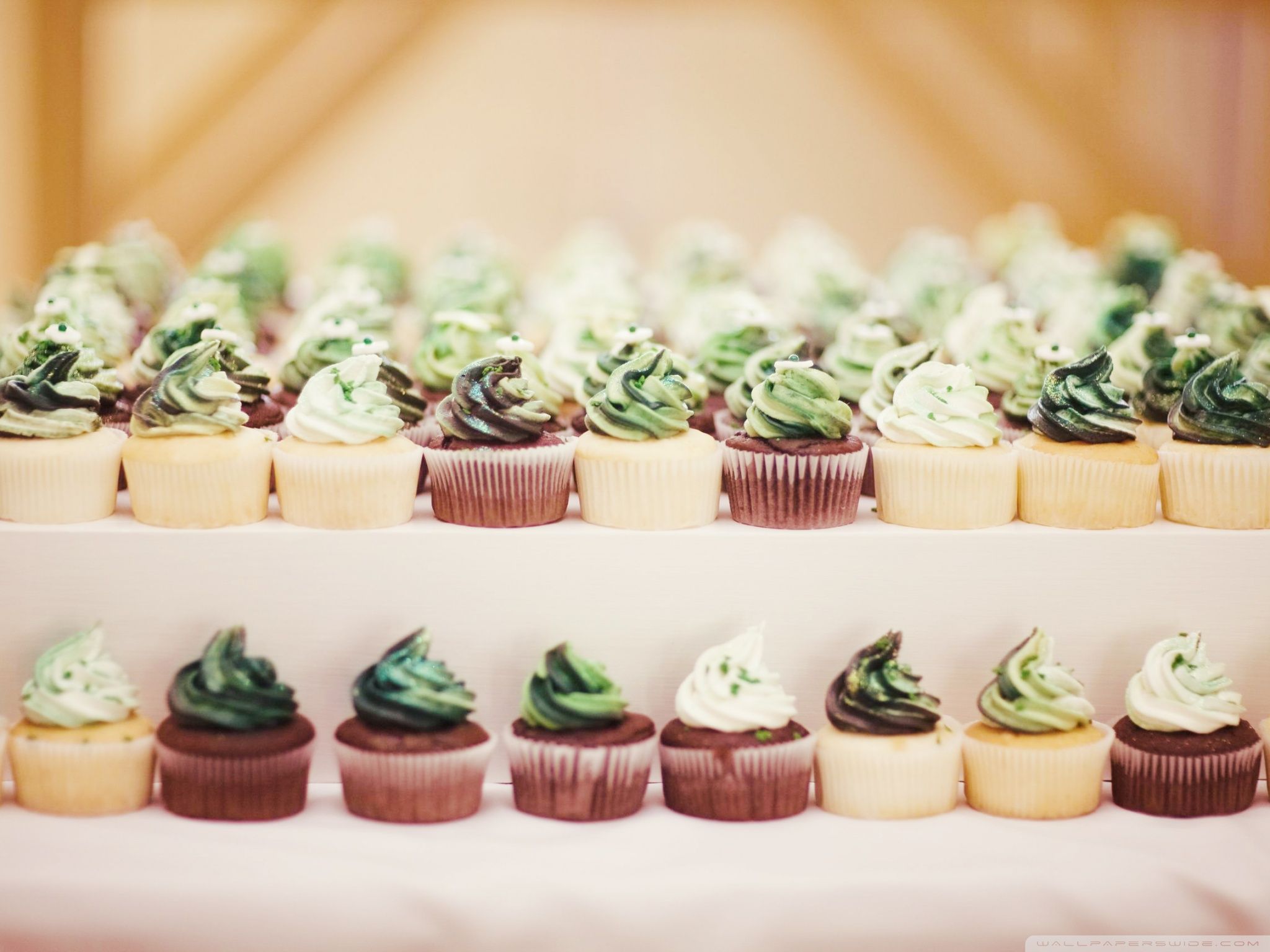 St Patricks Day Cupcakes Ultra HD Desktop Background Wallpaper