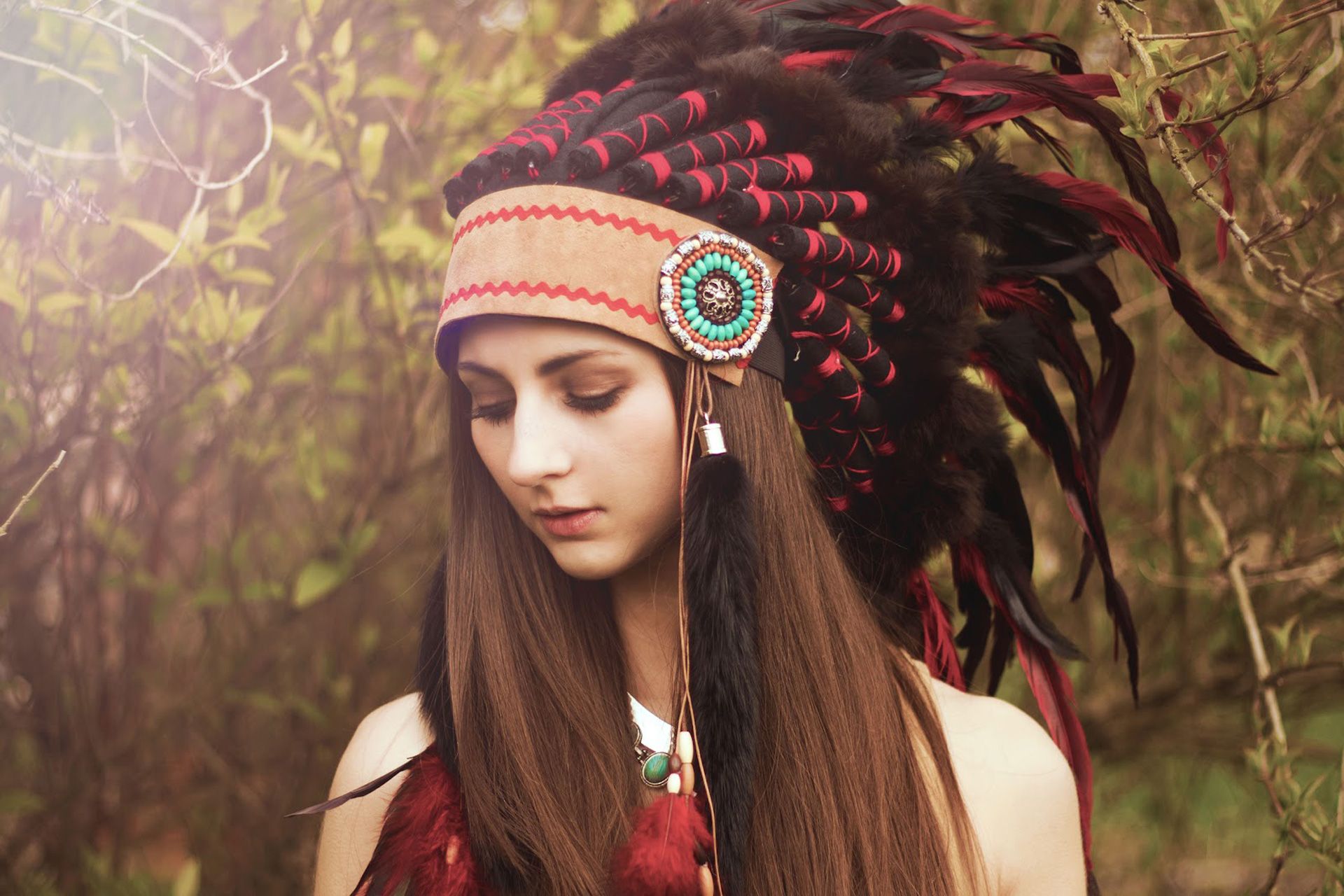 Native American Girl Wallpaperx1280