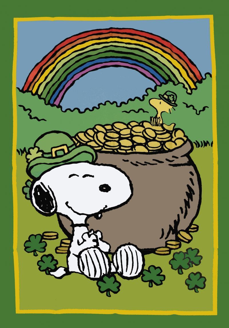 SNOOPY ST. PATRICK'S DAY Flag. Snoopy, Snoopy love, Charlie brown