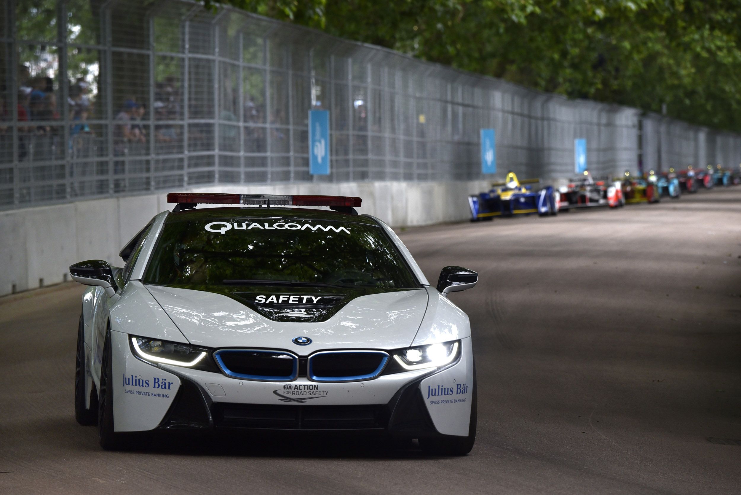 BMW I8 Review, Specs And 0 60 Time