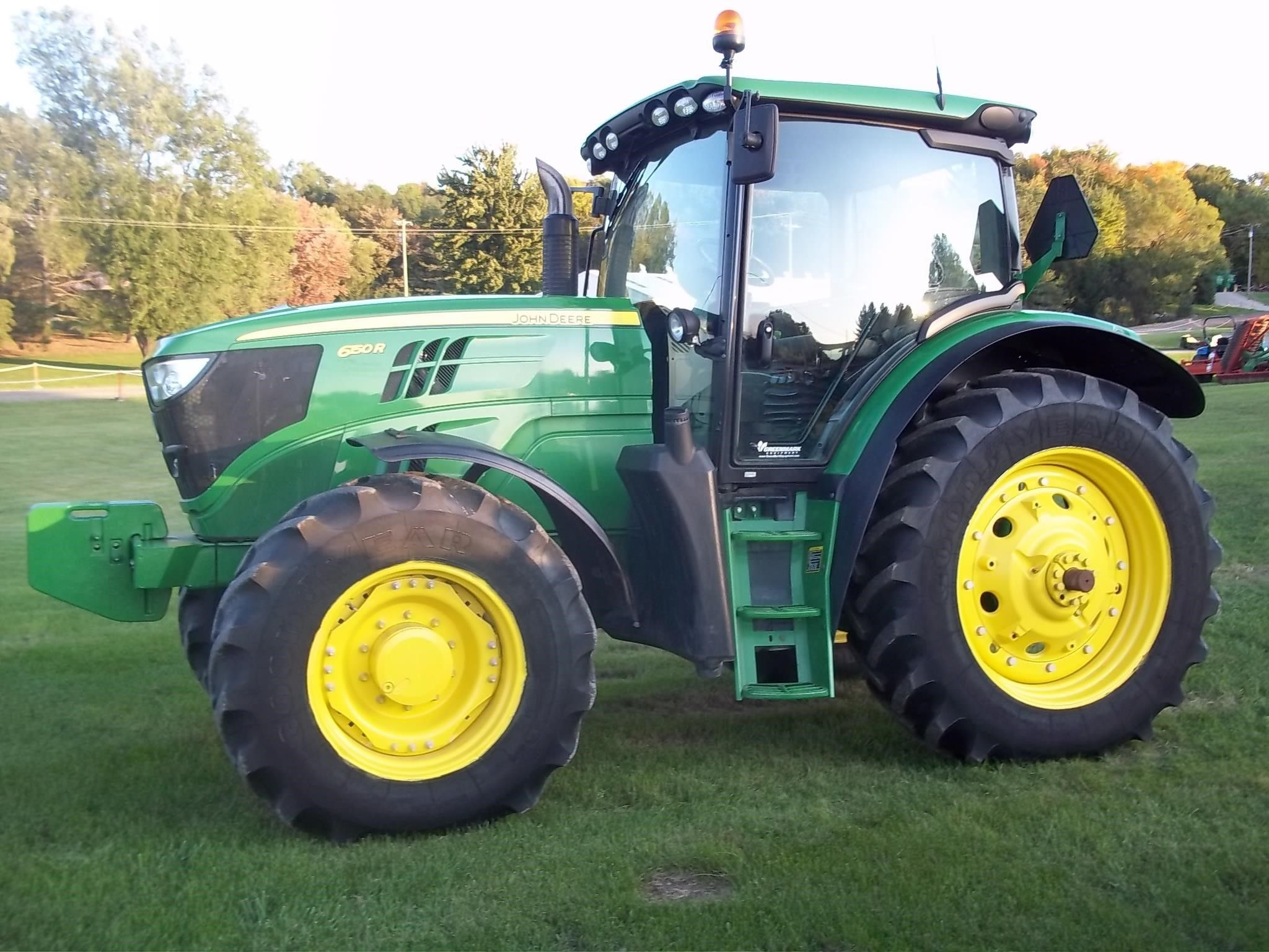 John Deere 6150R Tractor, Michigan