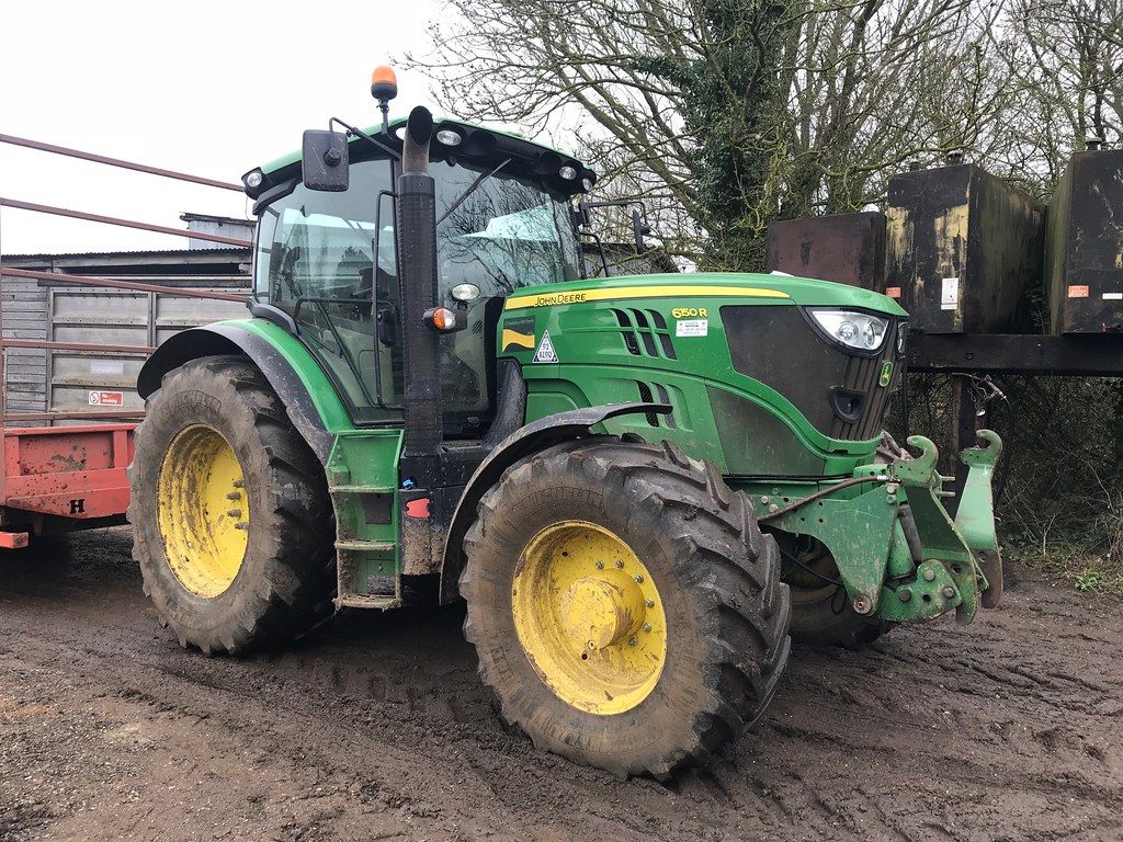 John Deere 6150R