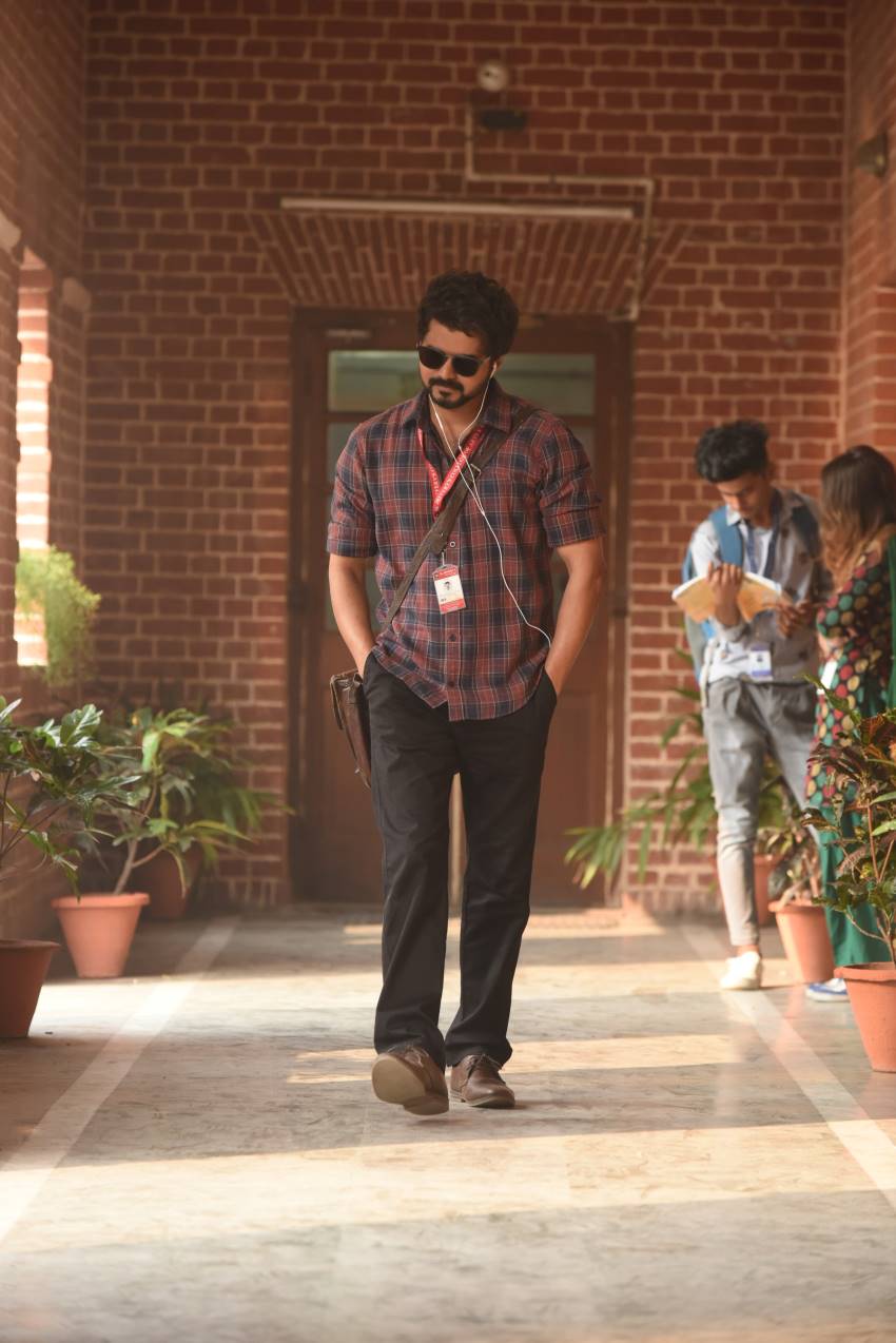 Master (2020) Photo: HD Image, Picture, Stills, First Look