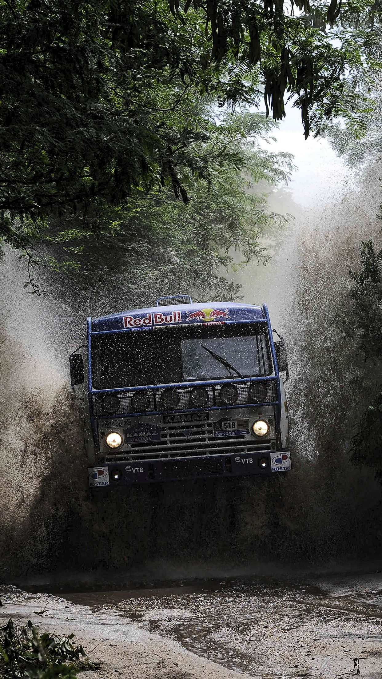 Dakar truck Wallpaper for iPhone X, 8, 7, 6