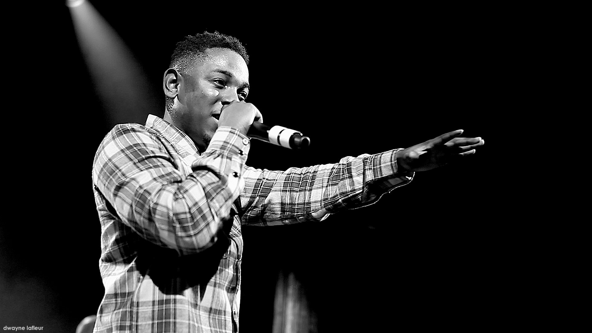 Free download Kendrick Lamar Mic Rap Wallpaper [1920x1080]