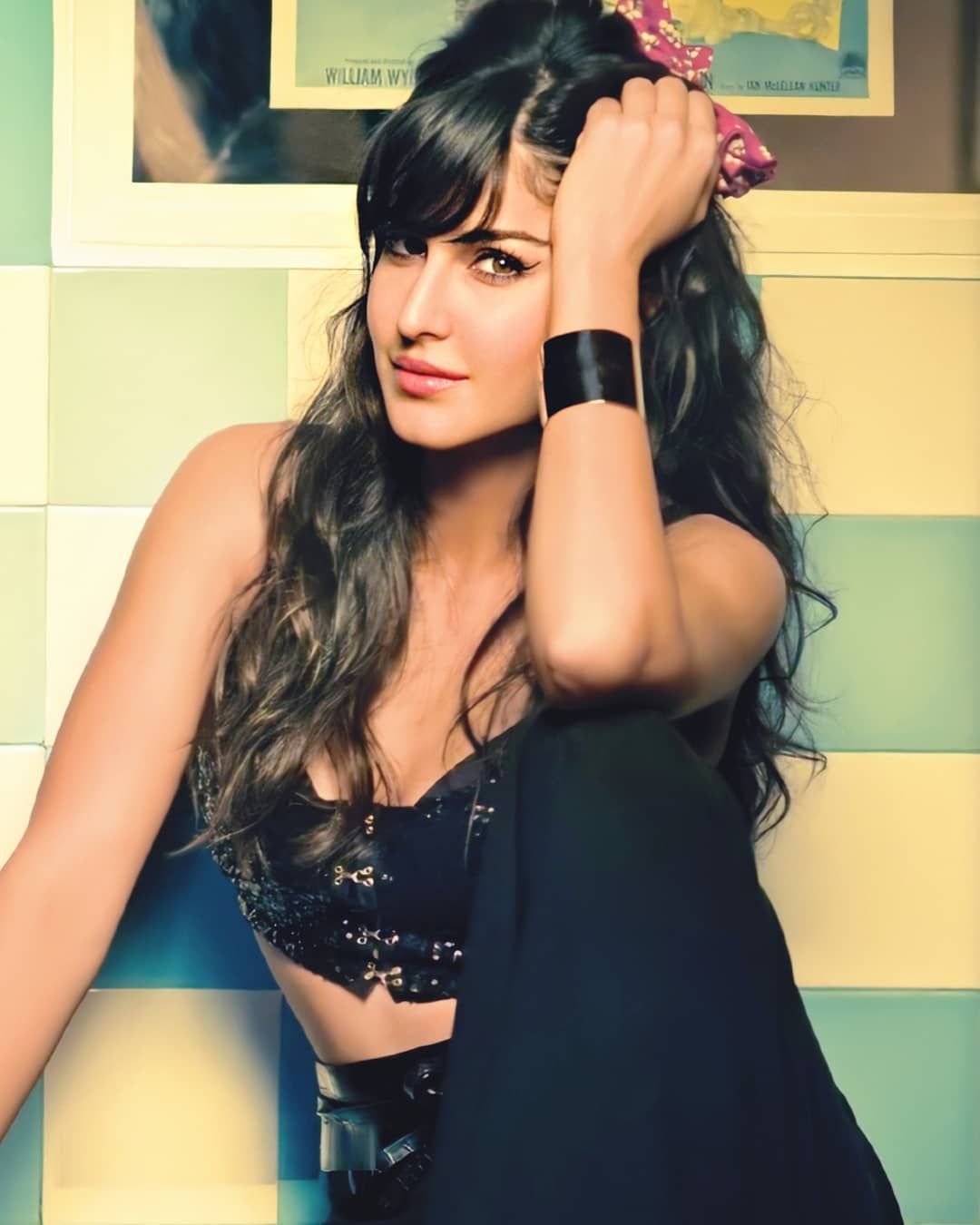 Phone wallpaper. Katrina kaif hot pics