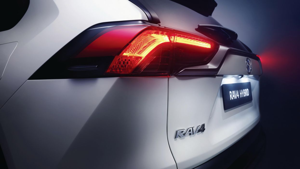 Toyota Rav4 Hybrid 4k 2 HD Wallpaperx2160