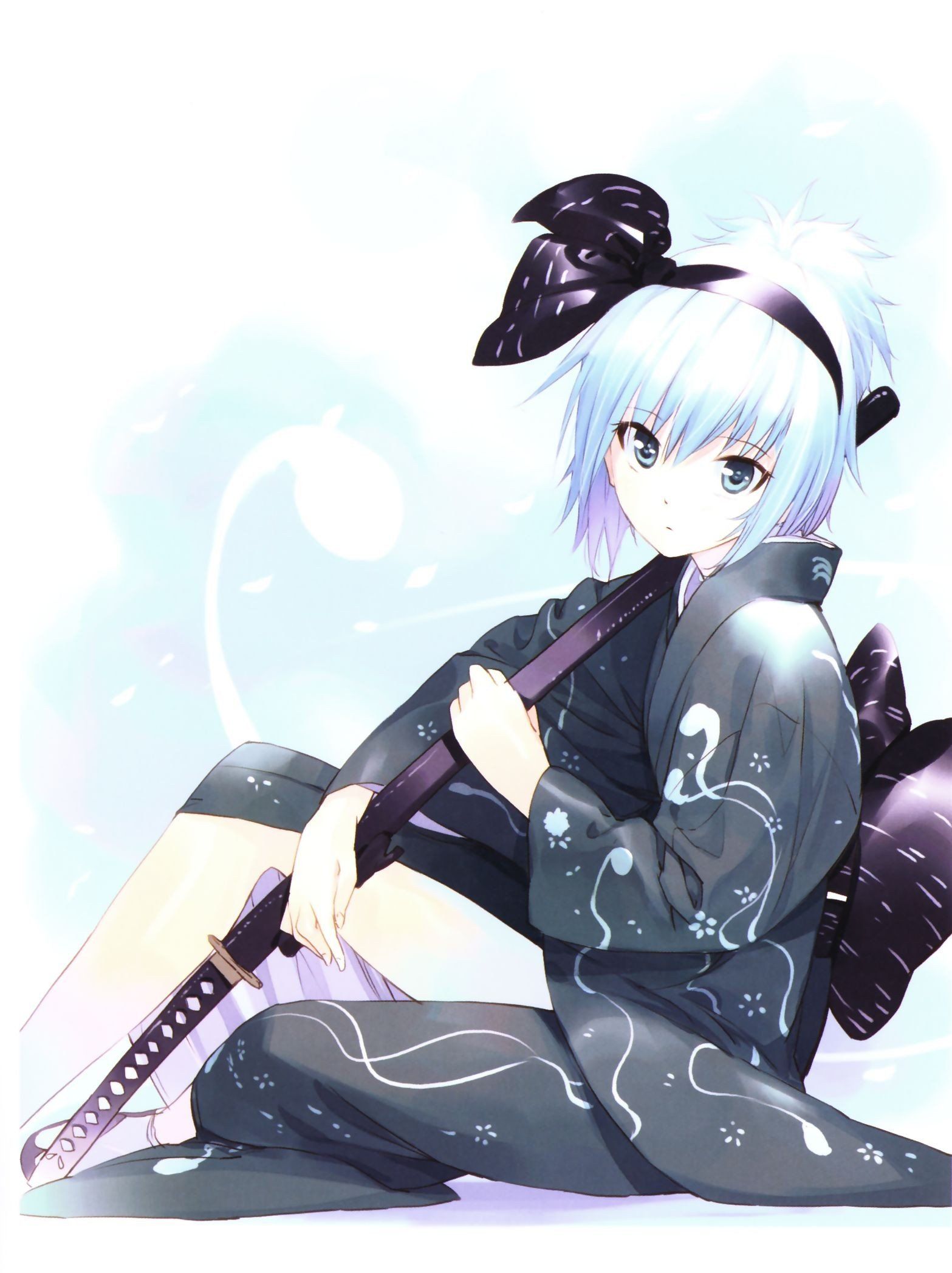 White Hair Anime Girl With Weapon