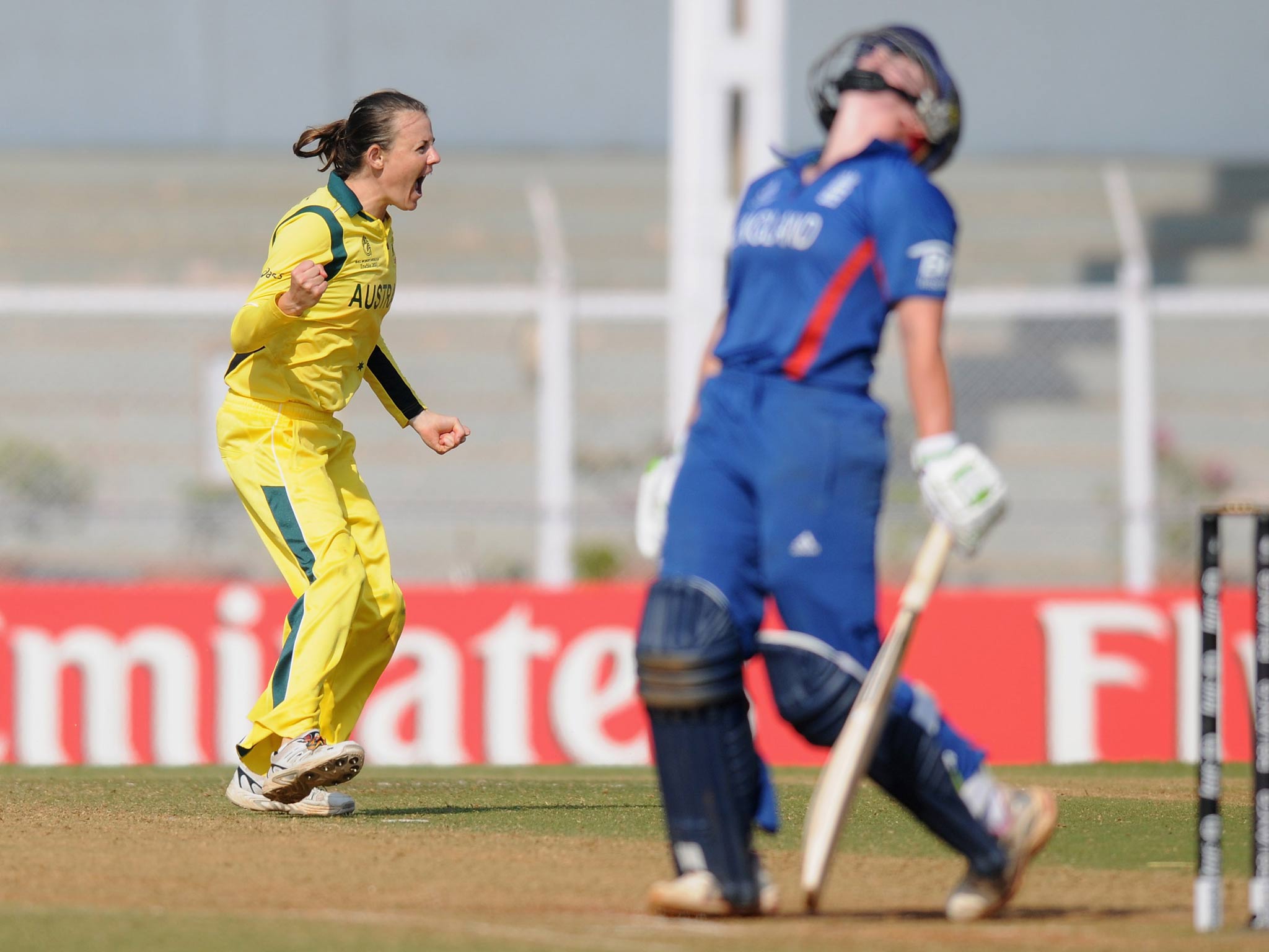 England lose to Australia by just two runs at the Women's Cricket